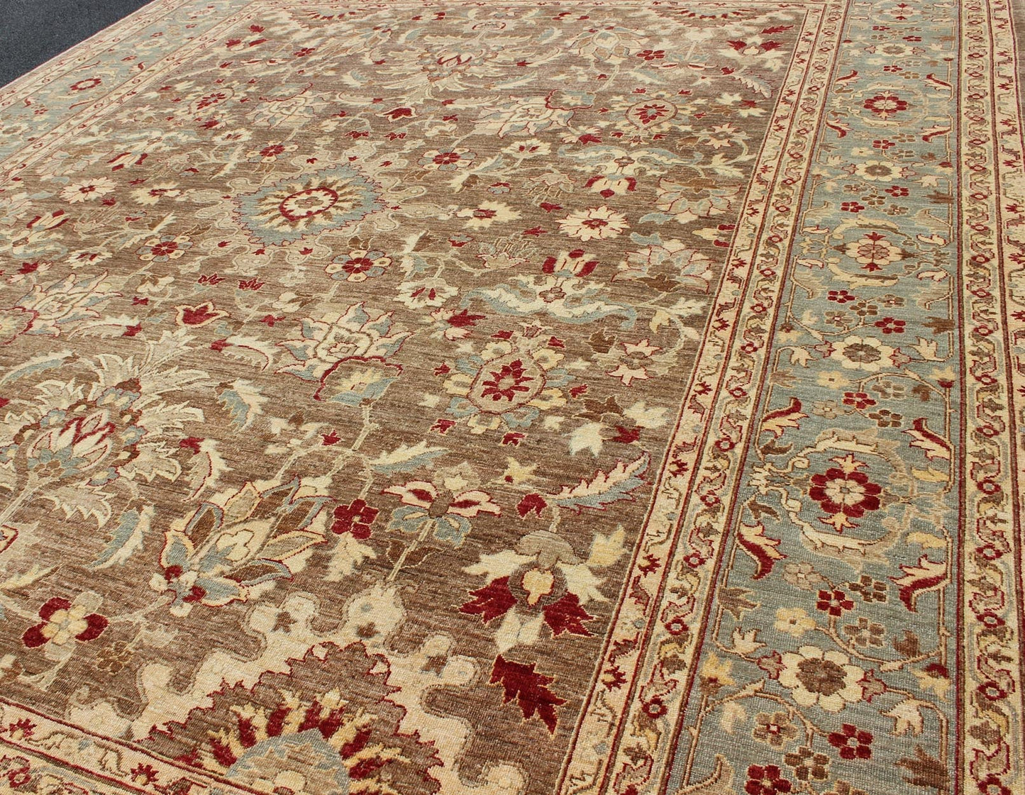 Large Sultanabad Design Vintage Rug with Florals in Brown, Lt. Blue & Red, Sultanabad Design Rug with Traditional Floral Design Sultanabad Design Rug, rug 16 - 0307, country of origin / type: Pakistan / Sultanabad This Sultanabad rug from ... - Keivan Woven Arts16 - 0307 - 7353Rug