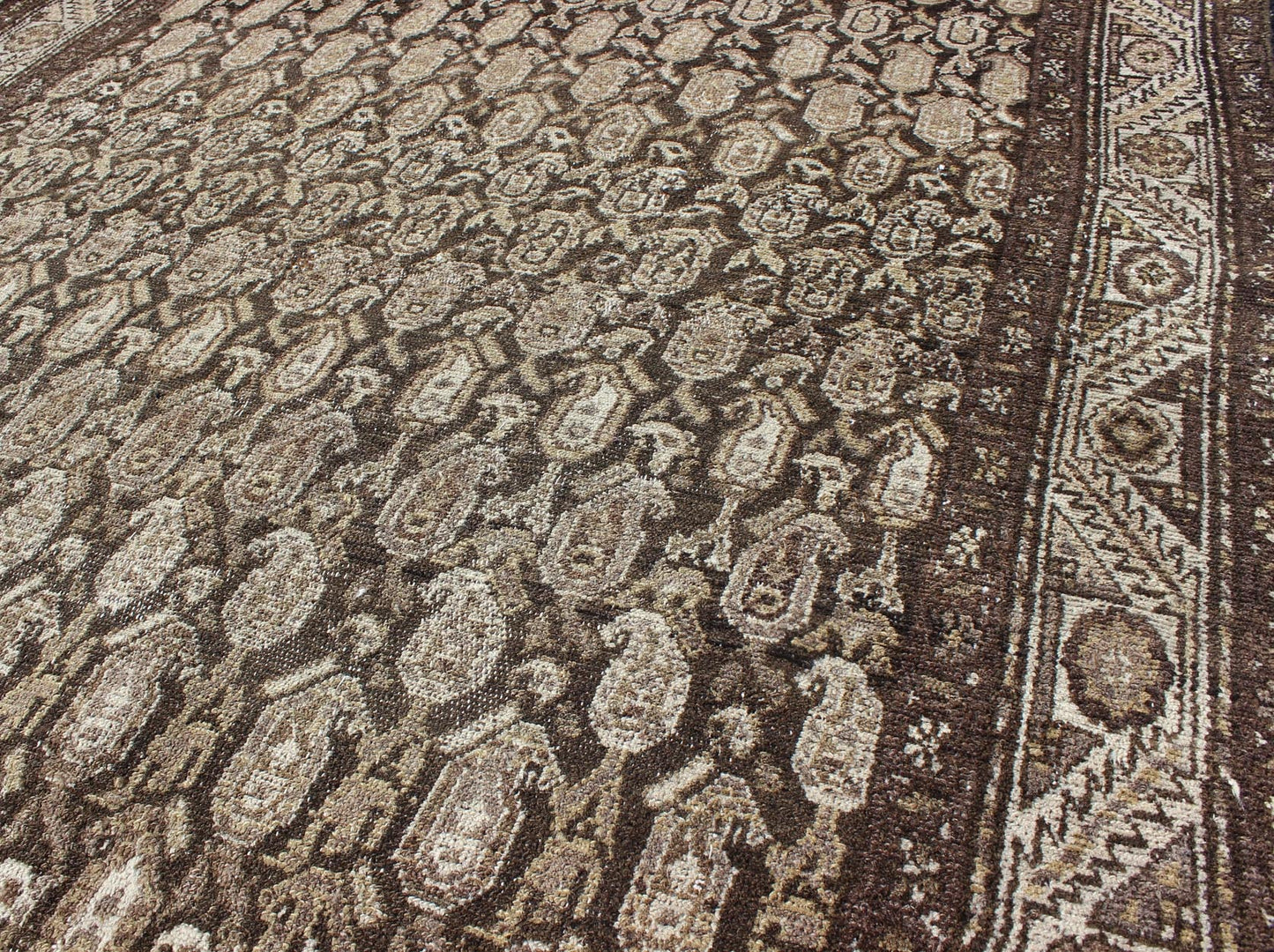 Antique Persian Seraband Rug with All - Over Tribal Design in Brown's Antique Persian Seraband rug with all - over tribal design in shades of brown, Keivan Woven Arts rug 17 - 0703, country of origin / type: Iran / Seraband, circa 1910 This an... - Keivan Woven Arts17 - 0703 - 8749Rug