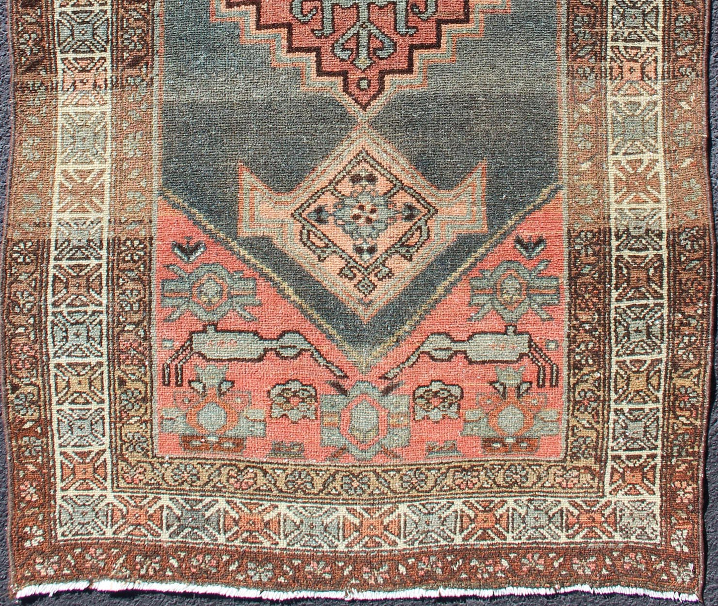 Antique Persian Hamadan Rug with Large Medallion in Pink and Green and Brown. Pastel colored Persian Hamedan antique rug with large floral motifs, rug 19 - 0302, country of origin / type: Iran / Hamadan, circa 1920 This beautiful antique early... - Keivan Woven Arts19 - 0302 - 11269Rug