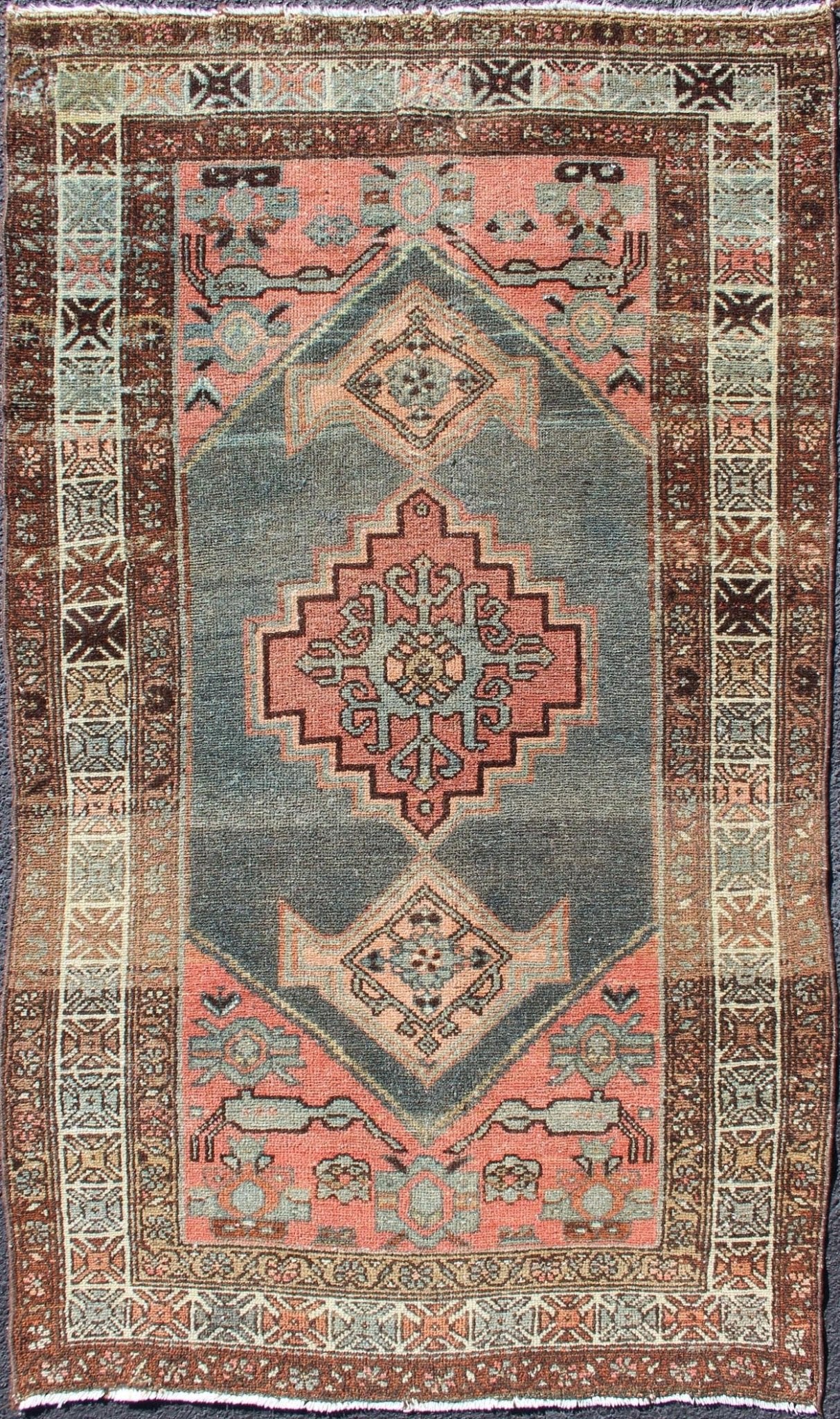 Antique Persian Hamadan Rug with Large Medallion in Pink and Green and Brown. Pastel colored Persian Hamedan antique rug with large floral motifs, rug 19 - 0302, country of origin / type: Iran / Hamadan, circa 1920 This beautiful antique early... - Keivan Woven Arts19 - 0302 - 11269Rug