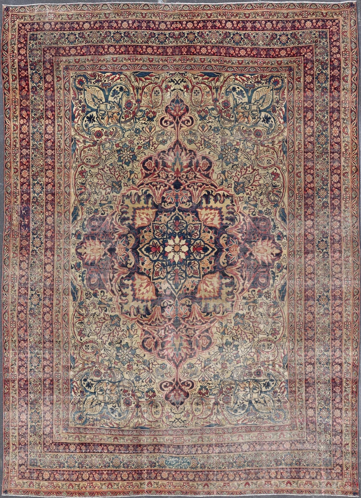 Lavar Kerman Antique rug from Persia with vibrant jewel tones and Floral Medallion Design, rug 19 - 0502, country of origin / type: Iran / Kerman, circa 1900 This antique Persian Lavar Kerman rug, circa 1900 from the early 20th century, features a... - Keivan Woven Arts19 - 0502 - 2736Rug