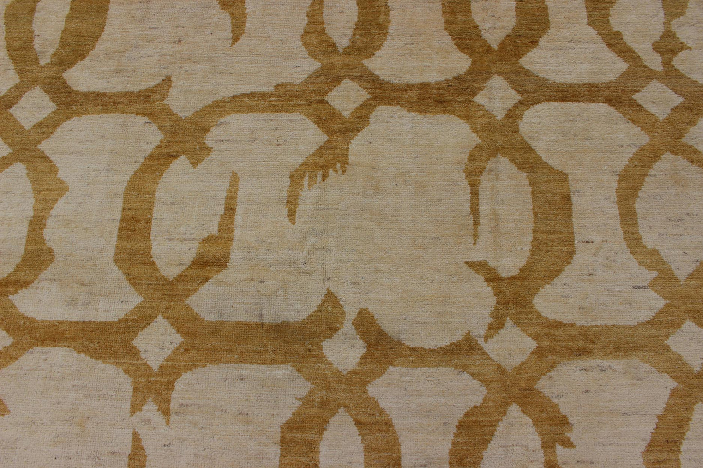 Modern Afghan Rug with Abstract Pattern. Fine modern rug rug with abstract design. Measures: 10' x 13'. This tribal Afghan rug with a modern design rendered in a abstract pattern, features a cream background and marigold color in the pattern. Th... - Keivan Woven Arts1912 - 286 - 12339Rug