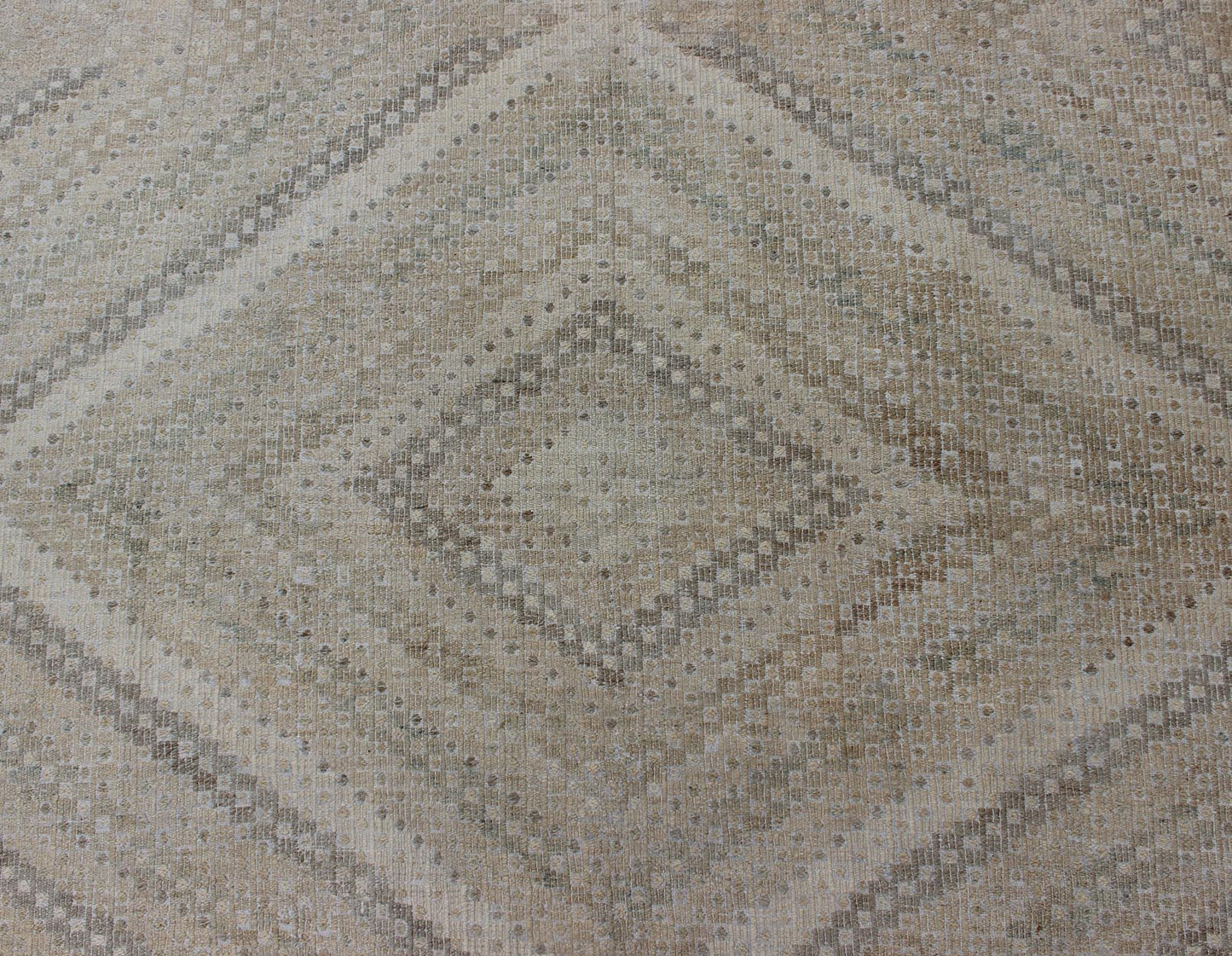 Tan, Taupe, Gray Vintage Turkish Embroidered Rug with Geometric Diamond Design.
Embroidered vintage Flat Weave rug from Turkey in shades of tan, taupe, Gray cream and neutrals with geometric pattern, Keivan Woven Arts / rug EN-176959, country of or...