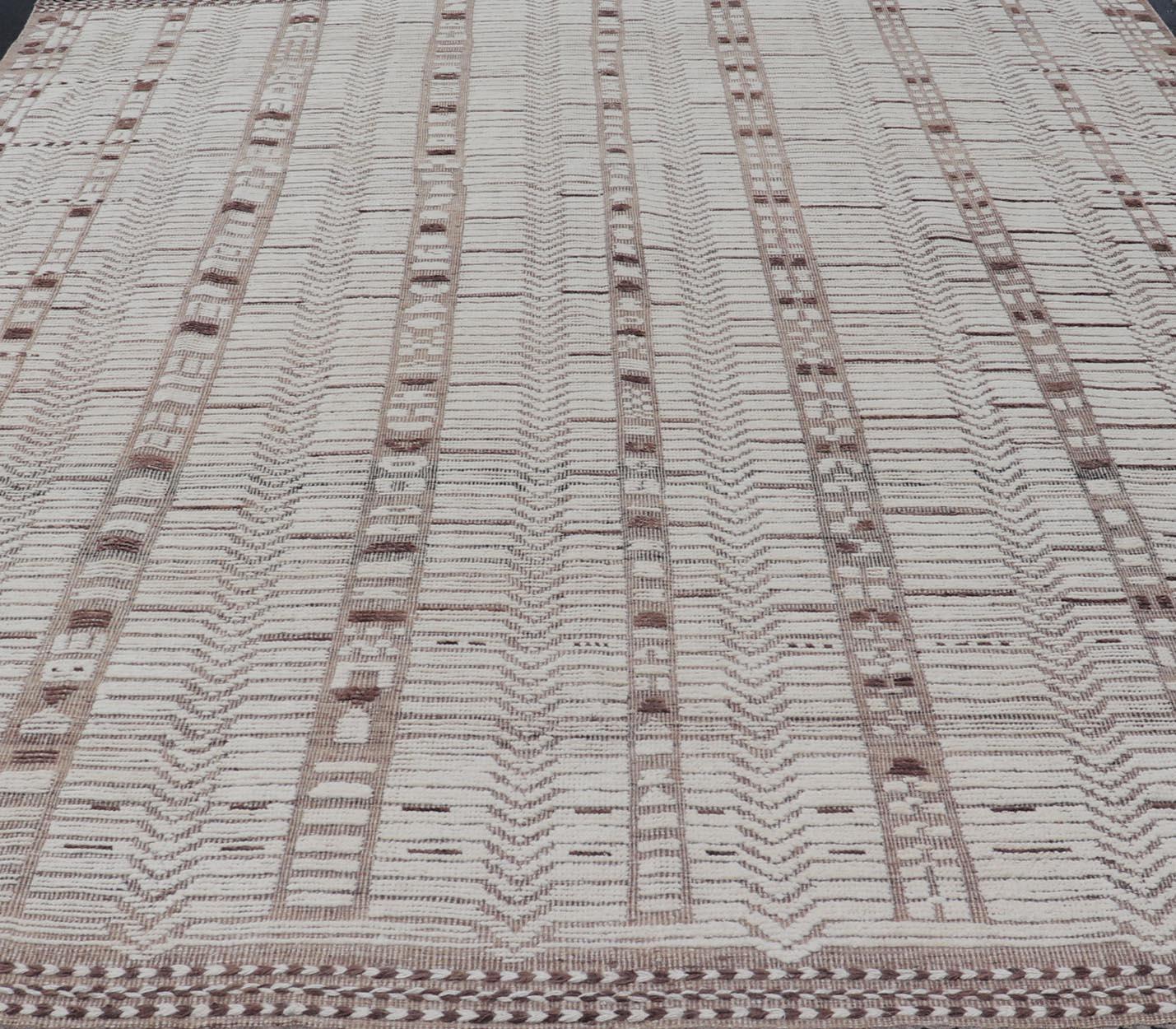 Moroccan Style Modern Casual Hand Knotted Rug In Cream With Texture. Keivan Woven Arts; rug AAR - 1663, country of origin / type: Afghanistan / Modern Casual, circa early - 21th century. Measures: 12'1 x 16'0 This modern casual tribal large Moroccan... - Keivan Woven ArtsAAR - 1663 - 24414Rug