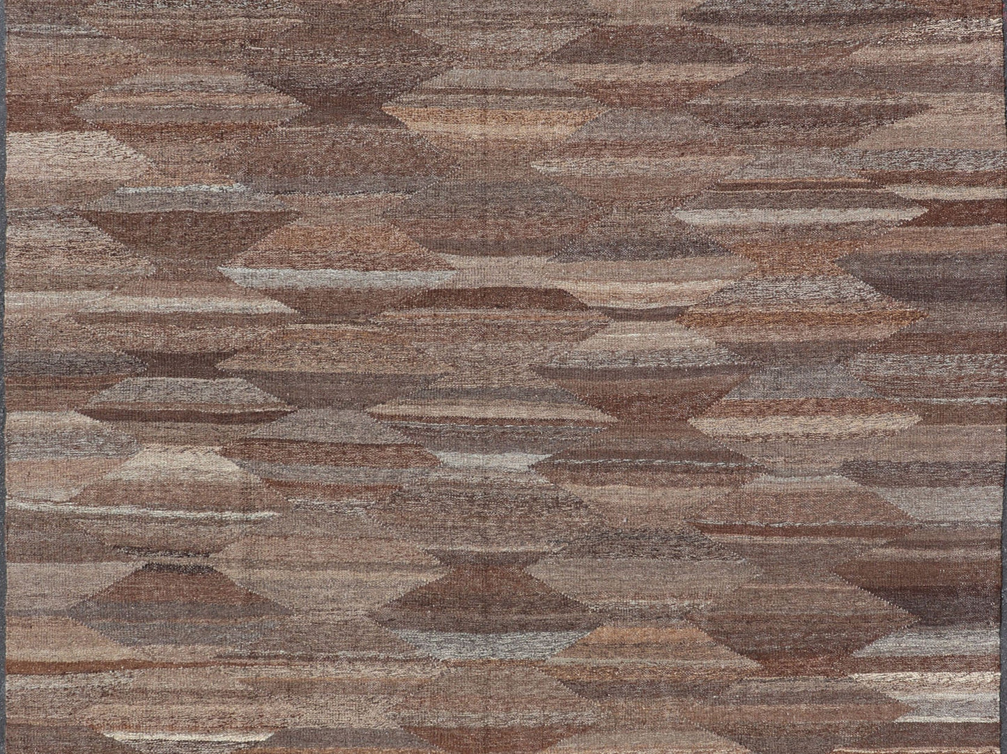 Versatile and Natural Color - Tone Flat - Weave Kilim for a Modern or Classic Design Versatile and natural brown color - tone flat - weave Kilim for a Modern or Classic design. Flat - weave Kilim rug with natural brown tones. Keivan Woven Arts / rug AFG - 2... - Keivan Woven ArtsAFG - 27890 - 15879Rug