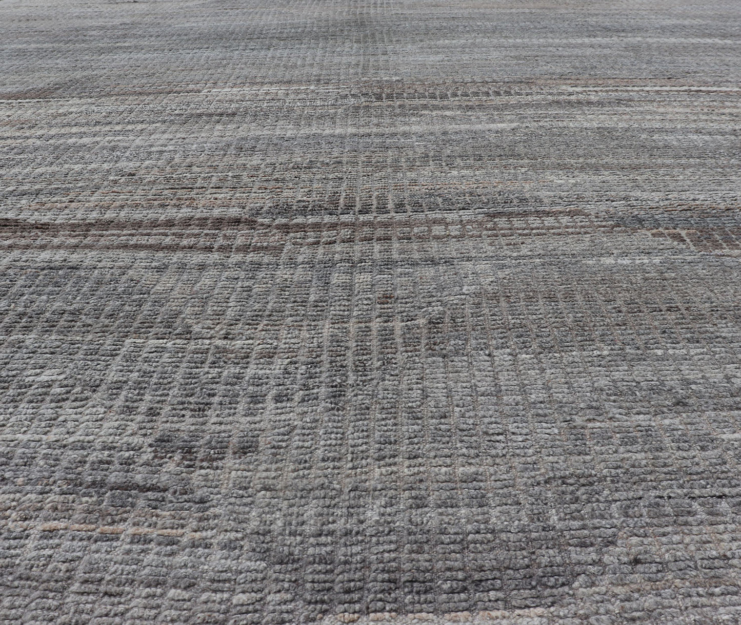 Casual Modern Rug in Neutral and Silver Gray Tones with Subdued Design Neutral tone rug with casual modern free - flowing design. Keivan Woven Arts / rug AFG - 36092, country of origin / type: Afghanistan / Casual modern design/ modern casual ... - Keivan Woven ArtsAFG - 36092 - 5748 - 16706Rug