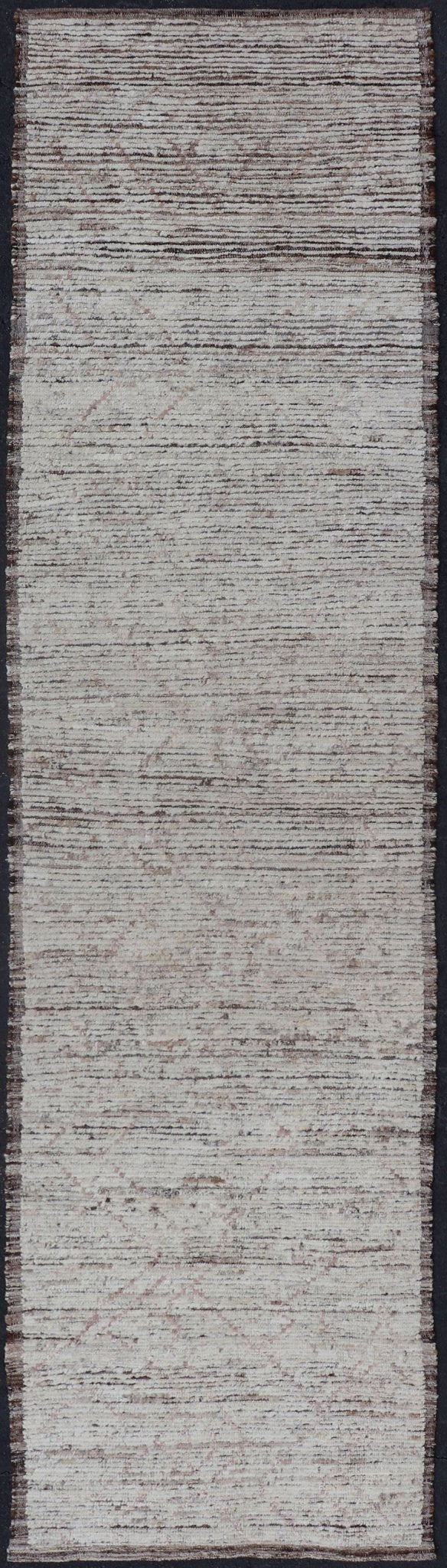 Modern Casual Piled Runner in White & Brown Colors and Minimalist Design. Modern piled runner with ivory/creamy color and variation faint blush accents, rug AFG - 36111, country of origin / type: Afghanistan / Piled, condition: new This Minimal... - Keivan Woven ArtsAFG - 36111 - 5779 - 16772Rug