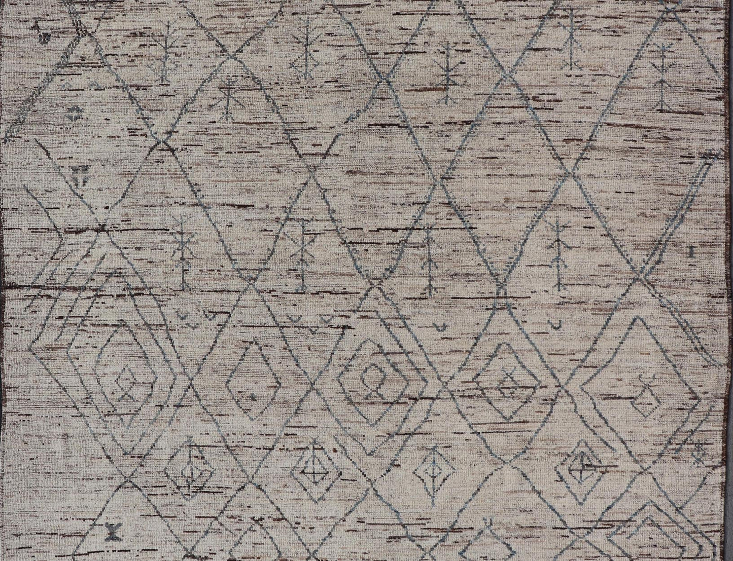 Modern Hand - Knotted Rug in Wool with All - Over Sub - Geometric Tribal Design This modern casual tribal rug has been hand - knotted in wool. The rug features a modern sub - geometric diamond design, replete with various motifs. The rug is rendered in b... - Keivan Woven ArtsAFG - 39662 - 19772Rug