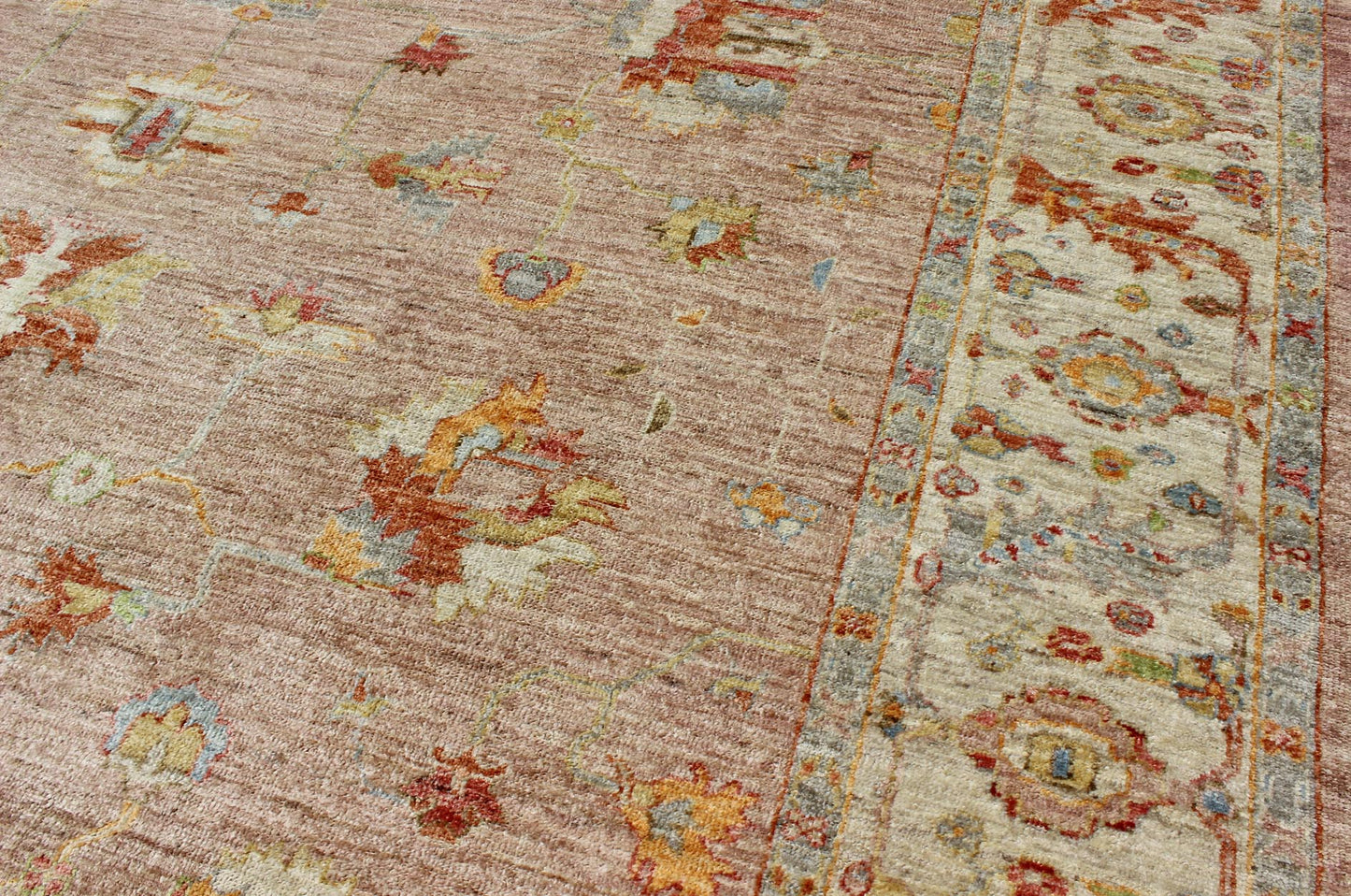 Large Angora Turkish Oushak Rug in Dusty Pink by Keivan Woven Arts. Angora rug from Turkey, rug an - 129862, country of origin / type: Turkey / Angora Oushak. Measures: 11'8 x 15'4. From our Angora collection, this piece is made with a com... - Keivan Woven ArtsAN - 129862 - 9756Rug