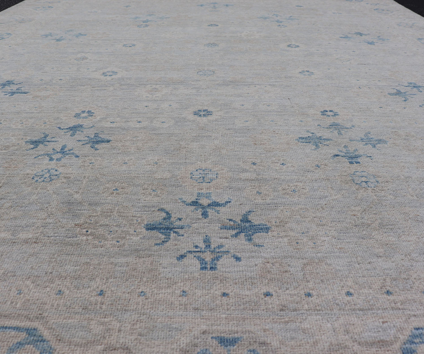 Measures: 8'0 x 10'2 Modern All - Over Floral Oushak with Light Gray Background And Neutral Colors. Keivan Woven Arts rug AWR - 12036 Country of Origin: Afghanistan Type: Oushak Design: Floral, All - Over, Abstract Floral. This Oushak was hand - kno... - Keivan Woven ArtsAWR - 12036 - 23366Rug