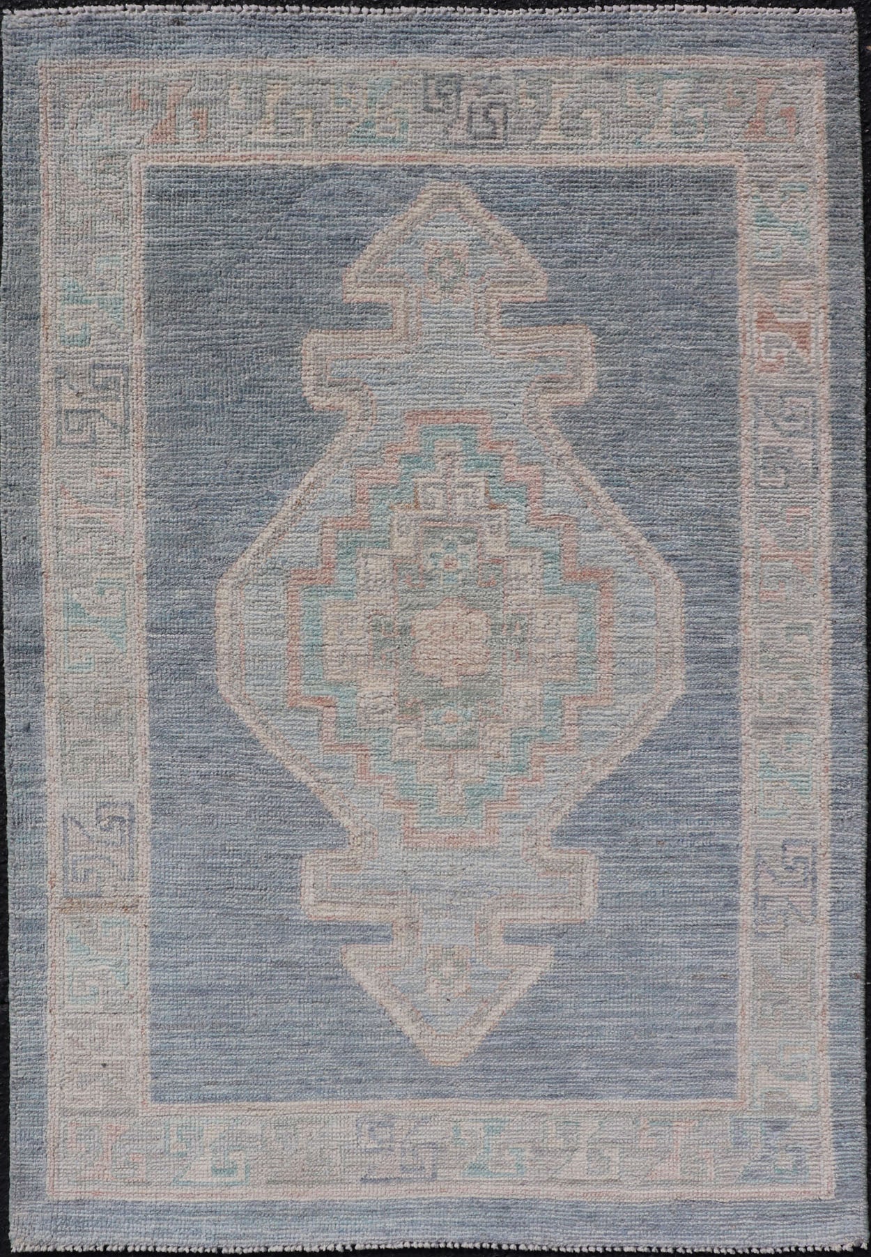 Measures: 2'7 x 3'11 Medallion Designed Modern Oushak with Blue Background and Cream Border. Keivan Woven Arts; rug AWR - 12400, Early 21st Century. This modern Oushak features large medallions in the center of a blue background, centering aro... - Keivan Woven ArtsAWR - 12400 - 23276