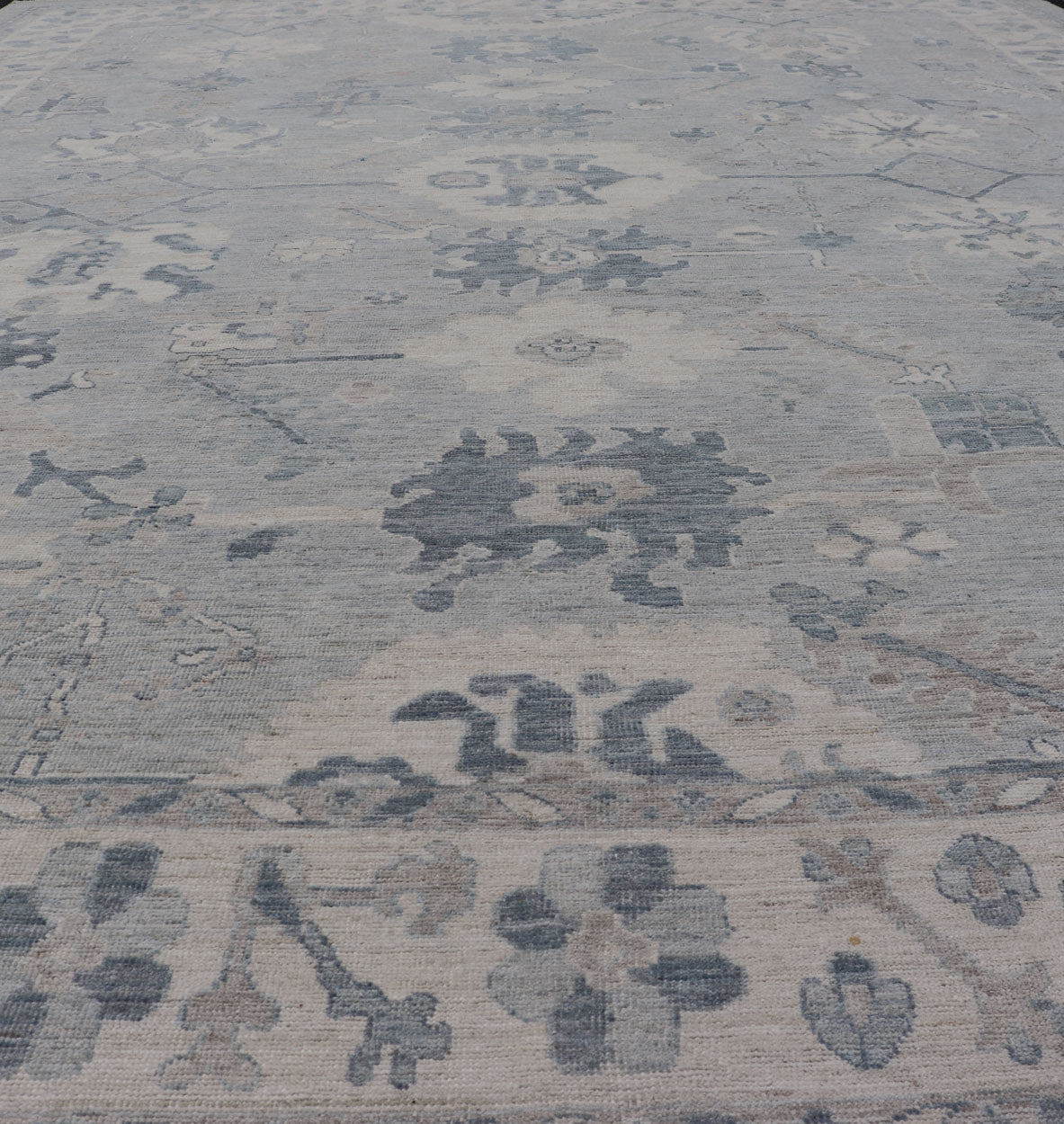 Measures: 11'3 x 14'11 Large Modern Oushak with Floral Motifs with Cream, Grey, Blue, and Powder Blue. Keivan Woven Arts; rug AWR - 12704 Country of Origin: Afghanistan Type: Oushak Design: Floral, All - Over Abstract - Tribal 21st century. This ... - Keivan Woven ArtsAWR - 12704 - 23414Rug