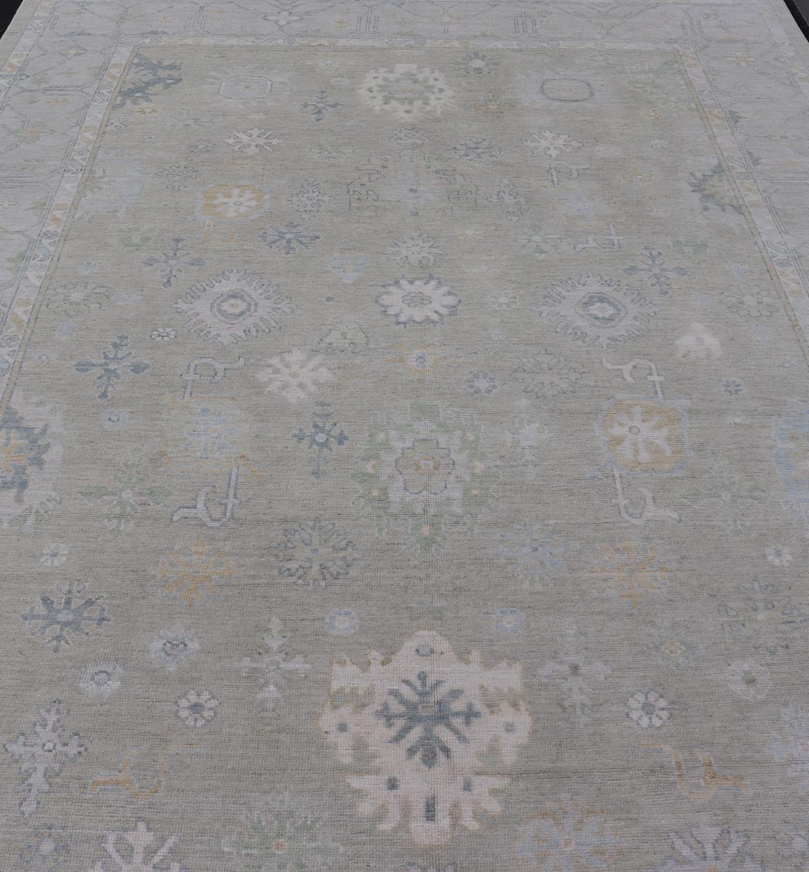 Hand - Knotted Modern Neutral Oushak Rug in Light Gray, Light Blue, Green. Keivan Woven Arts; rug AWR - 16020Country of Origin: Afghanistan Type: Oushak Design: All - Over, Floral Measures: 10.3 x 14.3 This rustic piece holds charm within a powder blu... - Keivan Woven ArtsAWR - 16020 - 24247Rug
