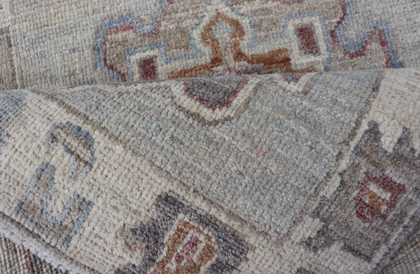 Modern Oushak Medallion Motif's on Light Grey Background and Earthy Tones. Keivan Woven Arts; rug AWR - 10644 Country of Origin: Afghanistan Type: Oushak Design. Measures: 2'0 x 3'2 The border and field are covered in floral - like motifs filled wit... - Keivan Woven ArtsAWR - 16044 - 24229Rug