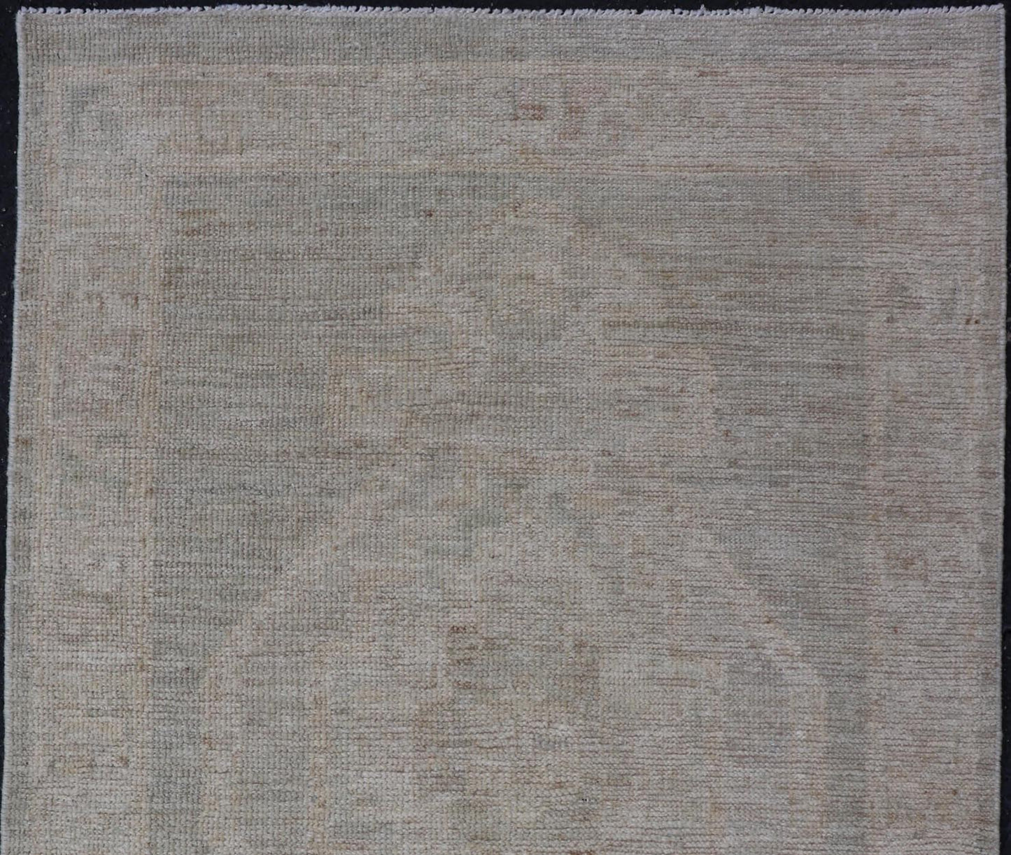 Modern Oushak with Off Gray Background with A Large Tribal Medallion in Cream. Country of Origin: Afghanistan; Type: Oushak; Design: Medallion, Tribal Medallion, All - Over; Keivan Woven Arts: rug AWR - 16772. 21st Century. Measures: 2'8 x 4'3 This... - Keivan Woven ArtsAWR - 16772 - 24444Rug