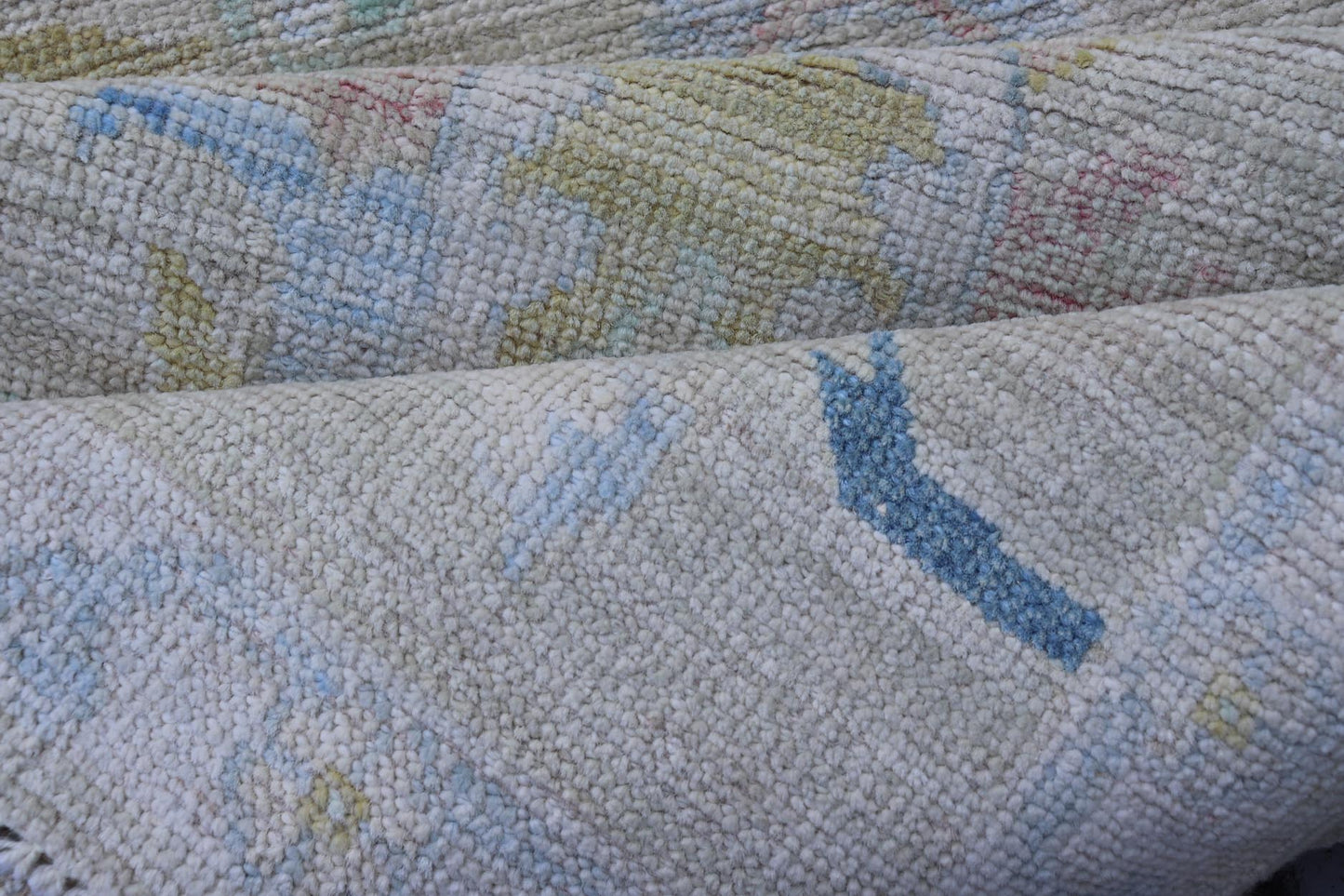 Small Modern Oushak Runner with Light Tan Background and Floral Motif With Blue. Keivan Woven Arts; rug AWR - 17514 Country of Origin: Afghanistan Type: Oushak Circa 2010 Key Words: Modern, Oushak Runner. Measures: 2'3 x 6'5 This contemporary run... - Keivan Woven ArtsAWR - 17514 - 25018Rug