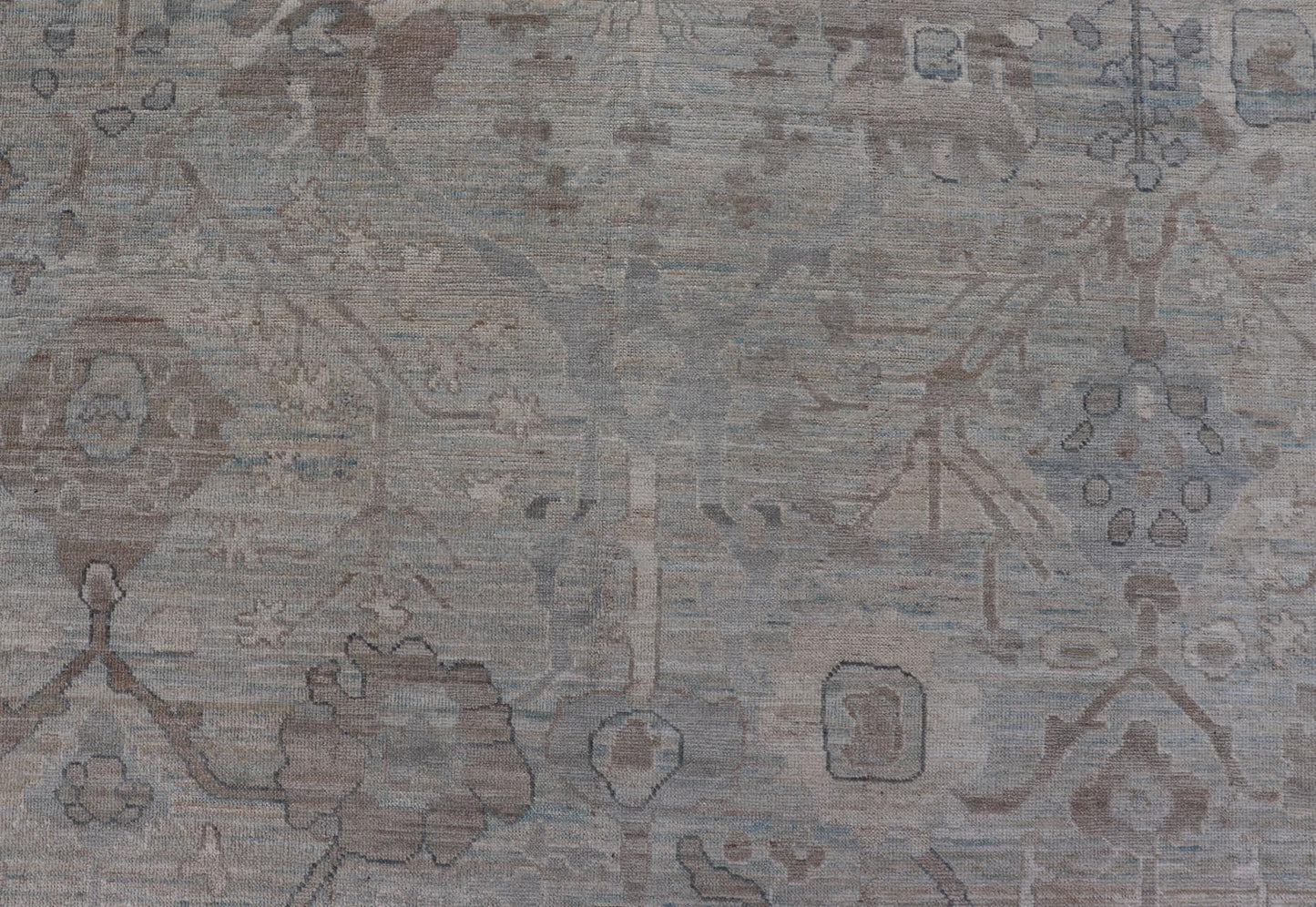Modern Oushak Rug in Light Color Background with All - Over Tribal Motifs Country of Origin: Afghanistan; Type: Oushak; Design: Medallion, Tribal Medallion, All - Over; Keivan Woven Arts: rug AWR - 8470. 21st Century Measures: 9'8 x 13'6 Th... - Keivan Woven ArtsAWR - 8470 - 21281Rug