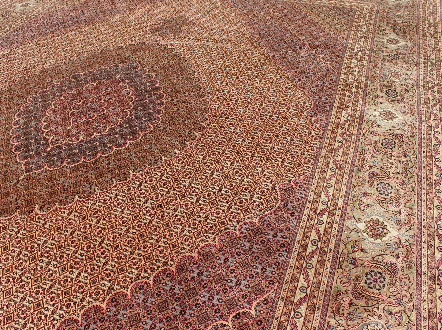 Keivan Woven Arts, Vintage Persian Mahi Tabriz rug with oval medallion and swirling floral design, kwarugs B - 0301, country of origin / type: Iran / Tabriz, circa 1970. This spectacular Persian Tabriz rug, from the 1970's, bears magnificent splen... - Keivan Woven ArtsB - 0301 - 1197Rug