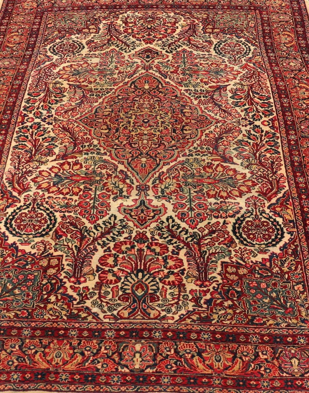 Antique Sarouk Feraghan Fine Persian Rug in Ivory Background on Floral Medallion Design. Country of Origin: Iran; Type: Feraghan Sarouk; Design: Medallion, All - Over; Keivan Woven Arts: rug B - 0718; Antique Persian Sarouk Farahan Rug, Antique Feraghan Sa... - Keivan Woven ArtsB - 0718 - 217Rug