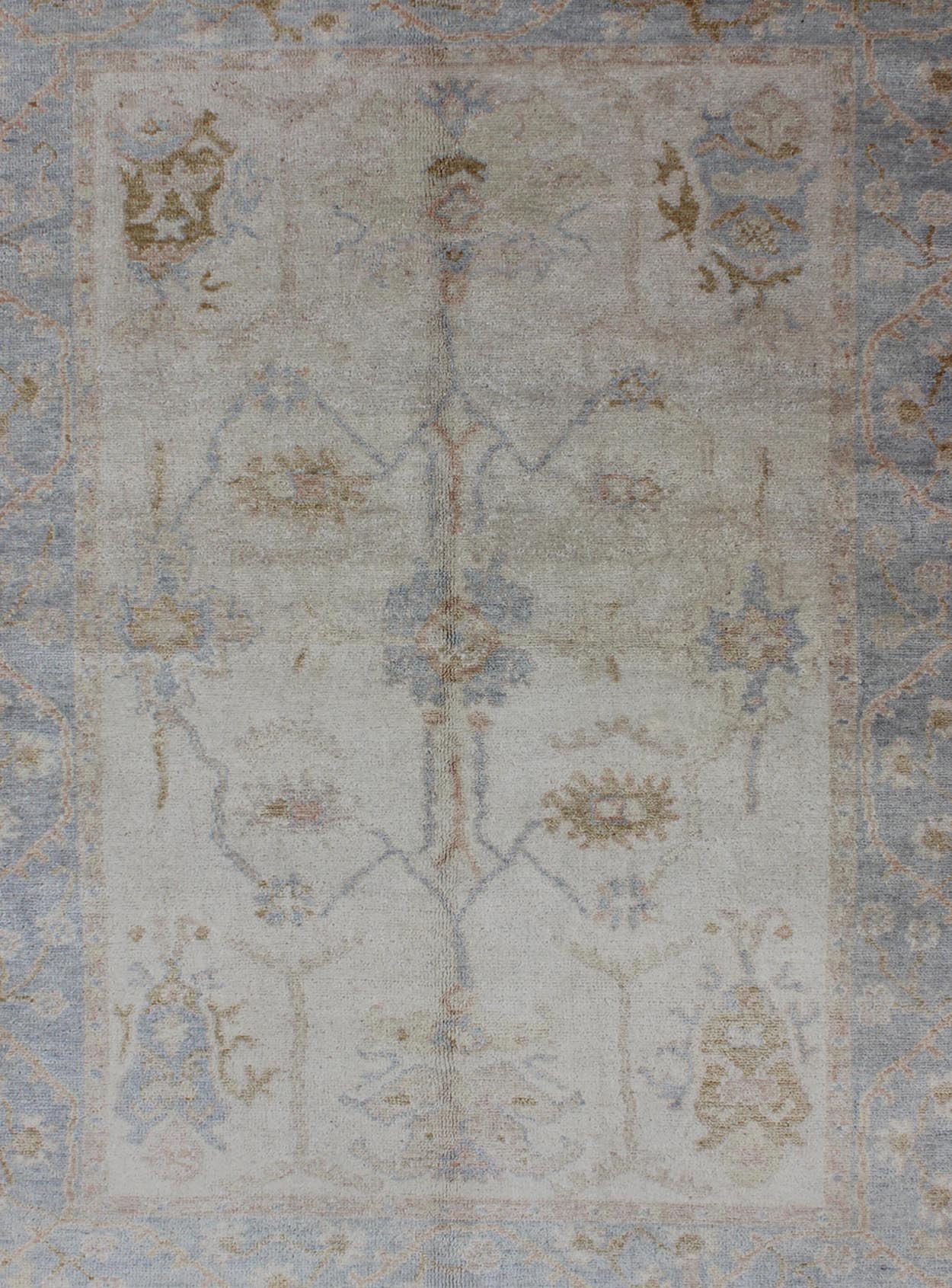 Reproduction Oushak rug with muted tones, neutral color palette and all - over flower design, rug BDH - 711189 country of origin / type: India/ Oushak This New hand knotted Oushak rug features a beautiful design rendered in muted tones. Measures:... - Keivan Woven ArtsBDH - 711189 - 5407Rug