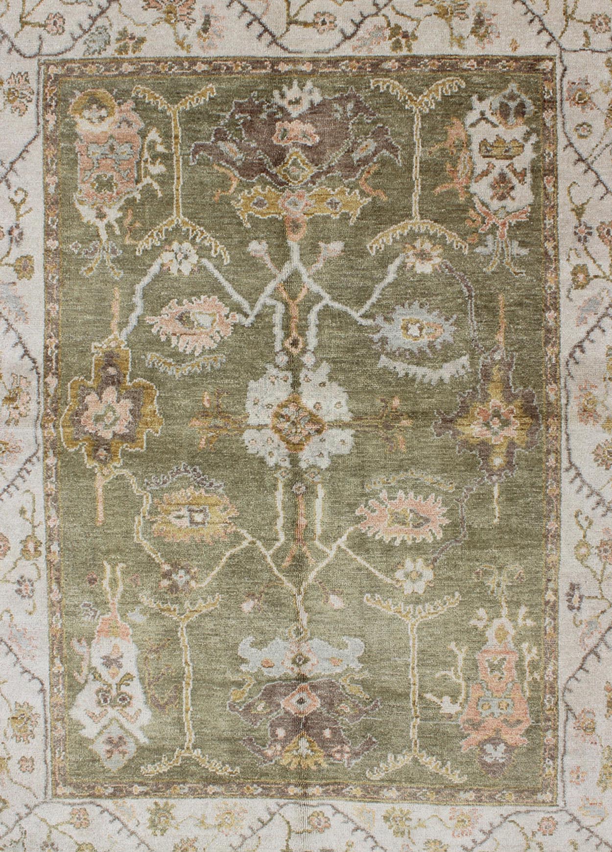 Reproduction Oushak rug with muted tones and neutral color palette and all - over floral design, rug BDH - 712862, country of origin / type: India/ Oushak This New hand knotted Oushak rug features a beautiful design rendered in green tones. Measu... - Keivan Woven ArtsBDH - 712862 - 5950Rug