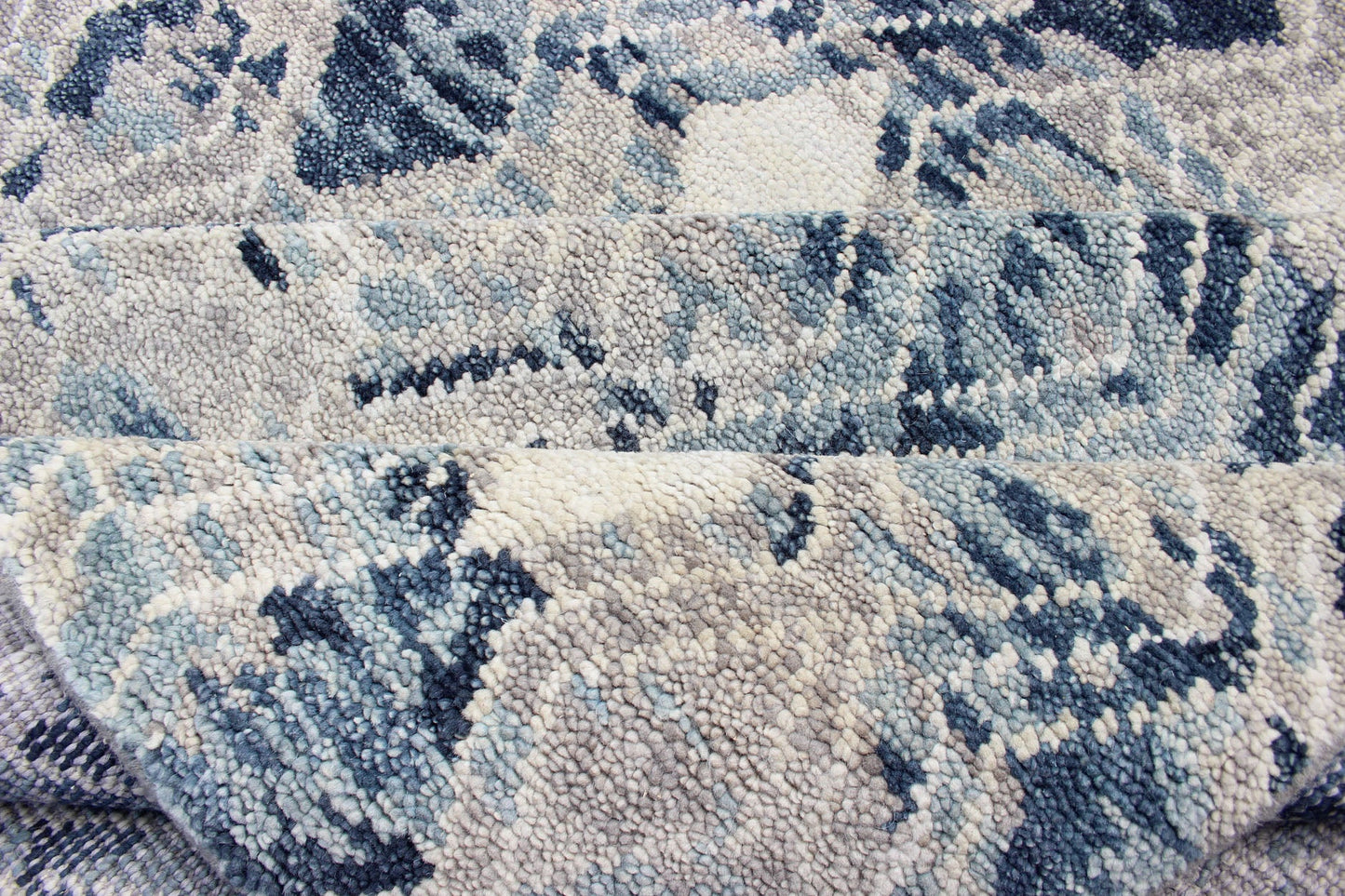 Oversized Modern Diamond Designed Indian Area Rug in Blue, Gray, and White. Country of Origin: India; Type: Modern; Design: All - Over, Abstract, Sub - Geometric, Diamond; Keivan Woven Arts: rug BDH - 759039 - RT - 18. Measures: 12'1 x 14'11 This beautifu... - Keivan Woven ArtsBDH - 759039 - RT - 18 - 13412Rug