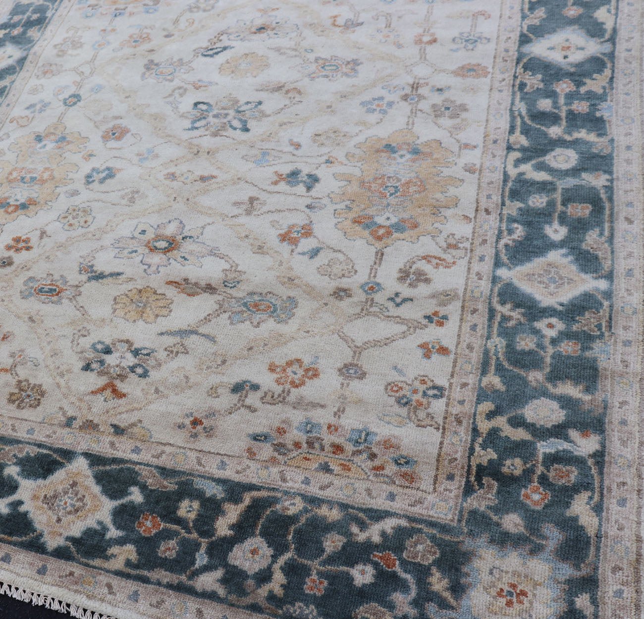 Indian Wool Hand - Knotted Floral Oushak Rug in Navy Blue and White Measures 5'7x 8'8 Country of Origin: India; Type: Oushak; Design: All - Over, Floral; Keivan Woven Arts: rug BDH - 767432; Indian Wool Hand - Knotted Floral Oushak in Nav... - Keivan Woven ArtsBDH - 767432 - 15298Rug