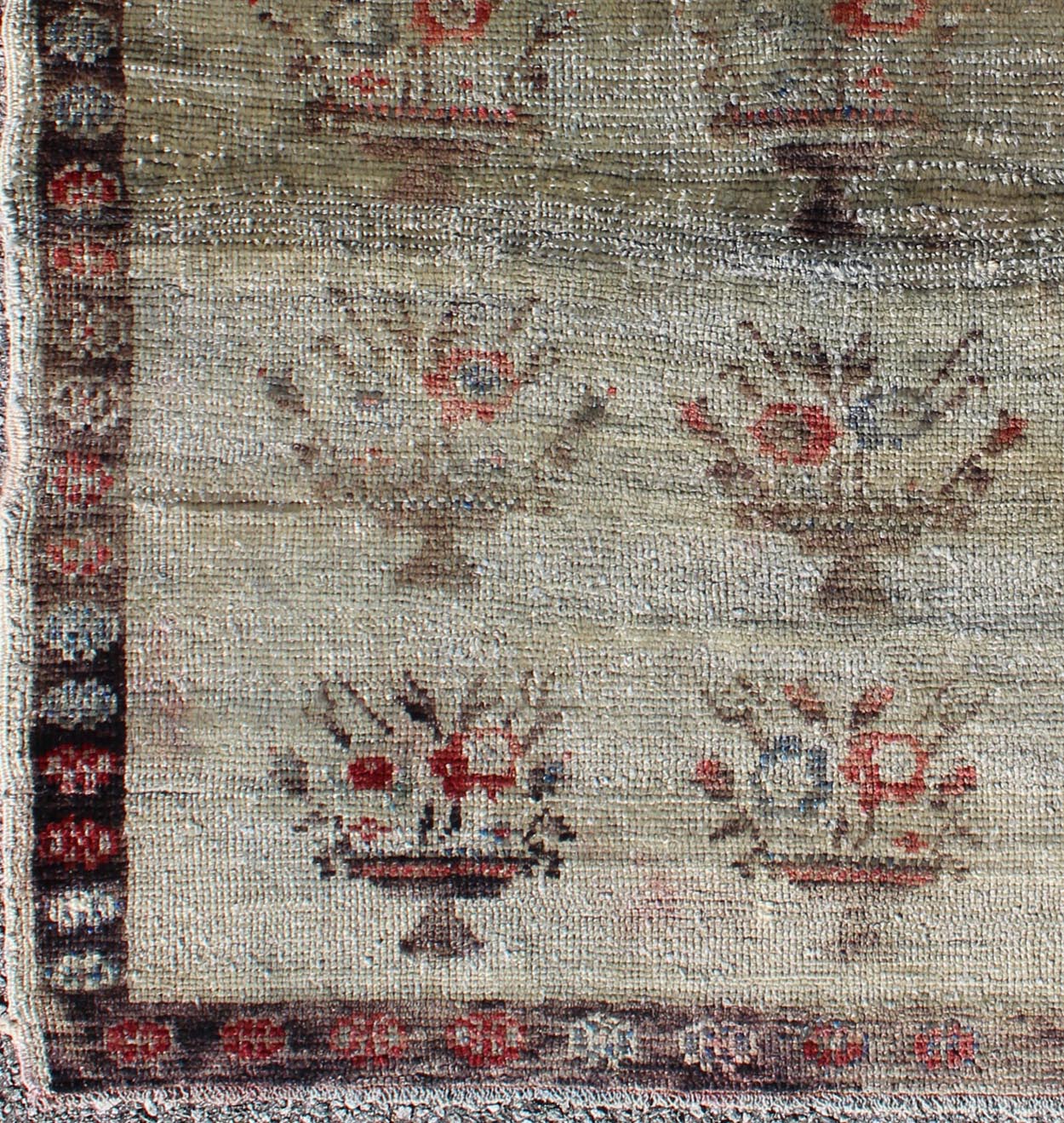 Mid - Century Turkish Oushak Rug with All - Over Flower Bouquet Pattern, rug ca - 98061, country of origin / type: Turkey / Oushak, circa mid - 20th century The design of this beautiful vintage Oushak rug from mid - 20th century Turkey is enhanced by its ... - Keivan Woven ArtsCA - 98061 - 1088Rug