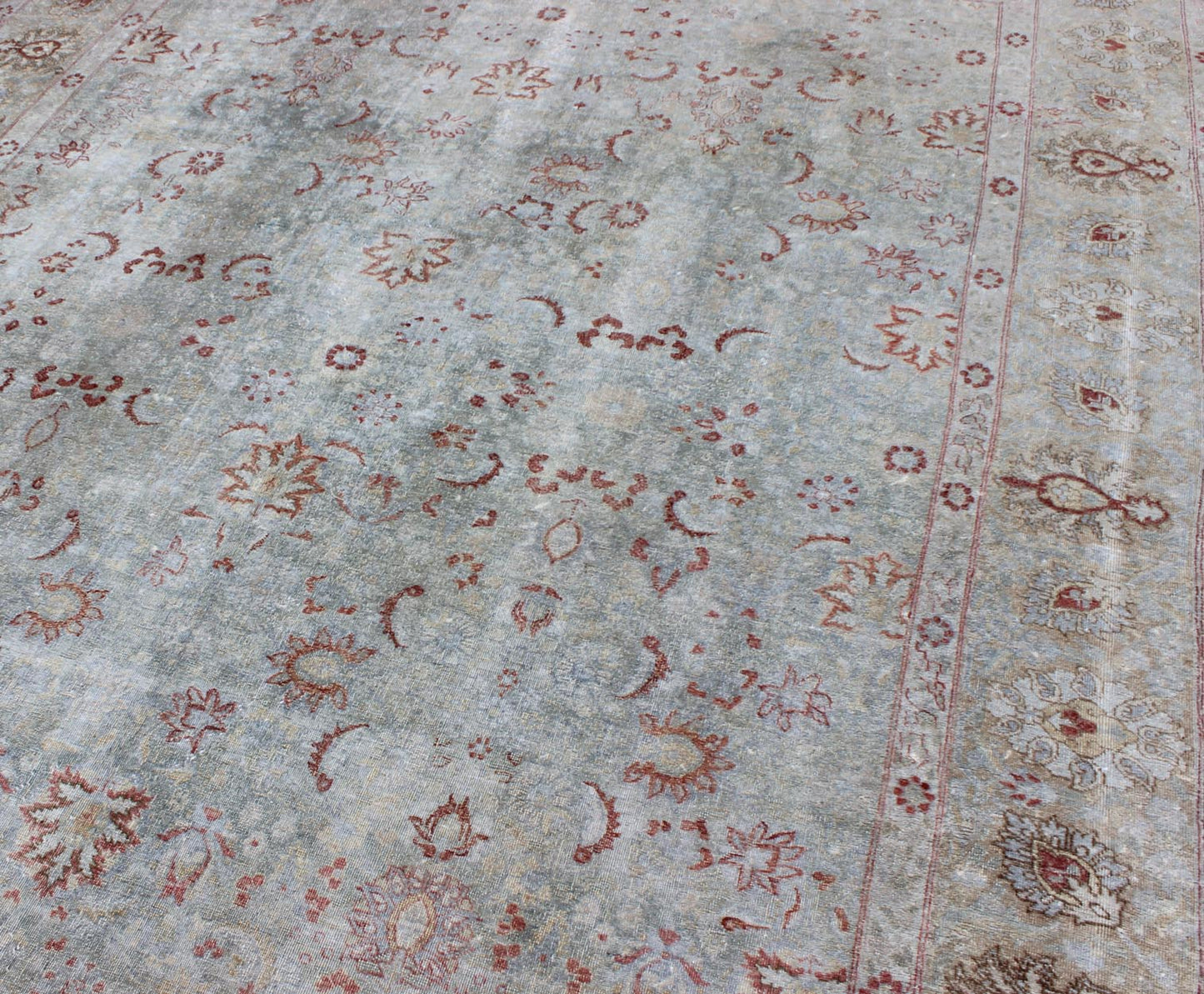 Light Blue Antique Persian Tabriz Rug With Floral Design and Hints of Red Light blue antique Persian Tabriz rug with floral design and hints of red, rug dan - g77, country of origin / type: Iran / Tabriz, circa 1920 This antique Persian... - Keivan Woven ArtsDAN - G77 - 8783Rug