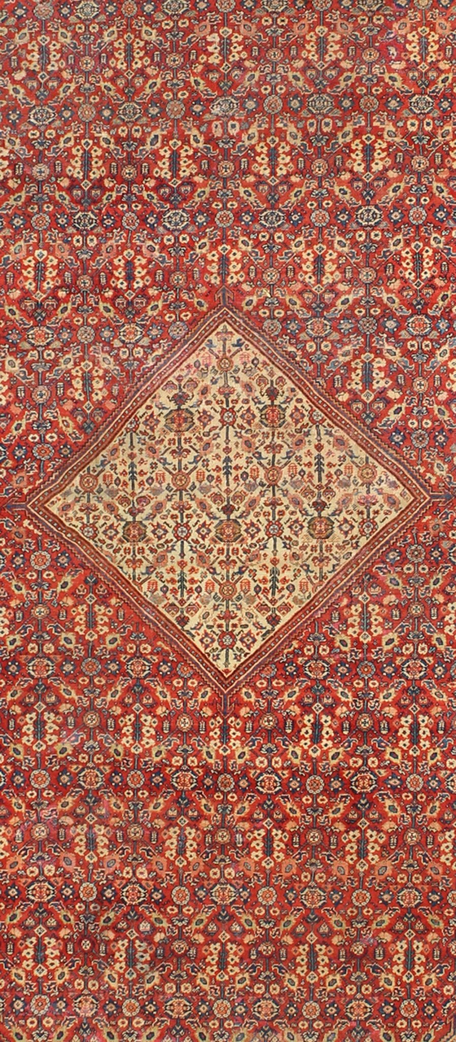 Antique Persian Sultanabad rug with Sub - geometric motifs with a Diamond Central Medallion. rug E - 0909, country of origin / type: Iran / Sultanabad, circa 1910.Large Gallery Rug, Large gallery Runner. Antique gallery rug. This beautiful antique ... - Keivan Woven ArtsE - 0909 - 2311Rug