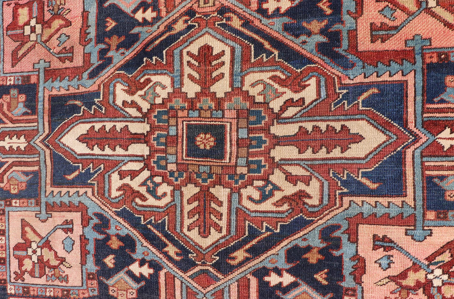 Antique Persian Serapi Carpet with bold Stylized Geometric medallion. Keivan Woven Arts / Rug / E - 1105, country of origin / type: Iran / Serapi, circa 1900. Measures: 9'5 x 12' This magnificent antique Persian circa 1900 Serapi carpet be... - Keivan Woven ArtsE - 1105 - 681Rug