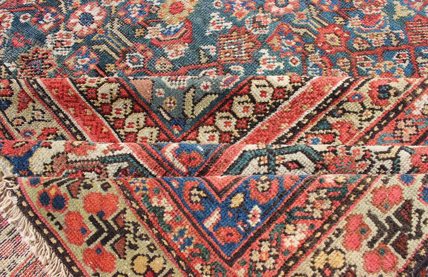 Large All - Over Antique Persian Sultanabad Rug in Green Background kwarugs Large all - over antique Persian Sultanabad rug in green background. Colorful all - over floral design antique Persian Sultanabad rug, rug ema - 7512, country of origin / typ... - Keivan Woven ArtsEMA - 7512 - 8841Rug