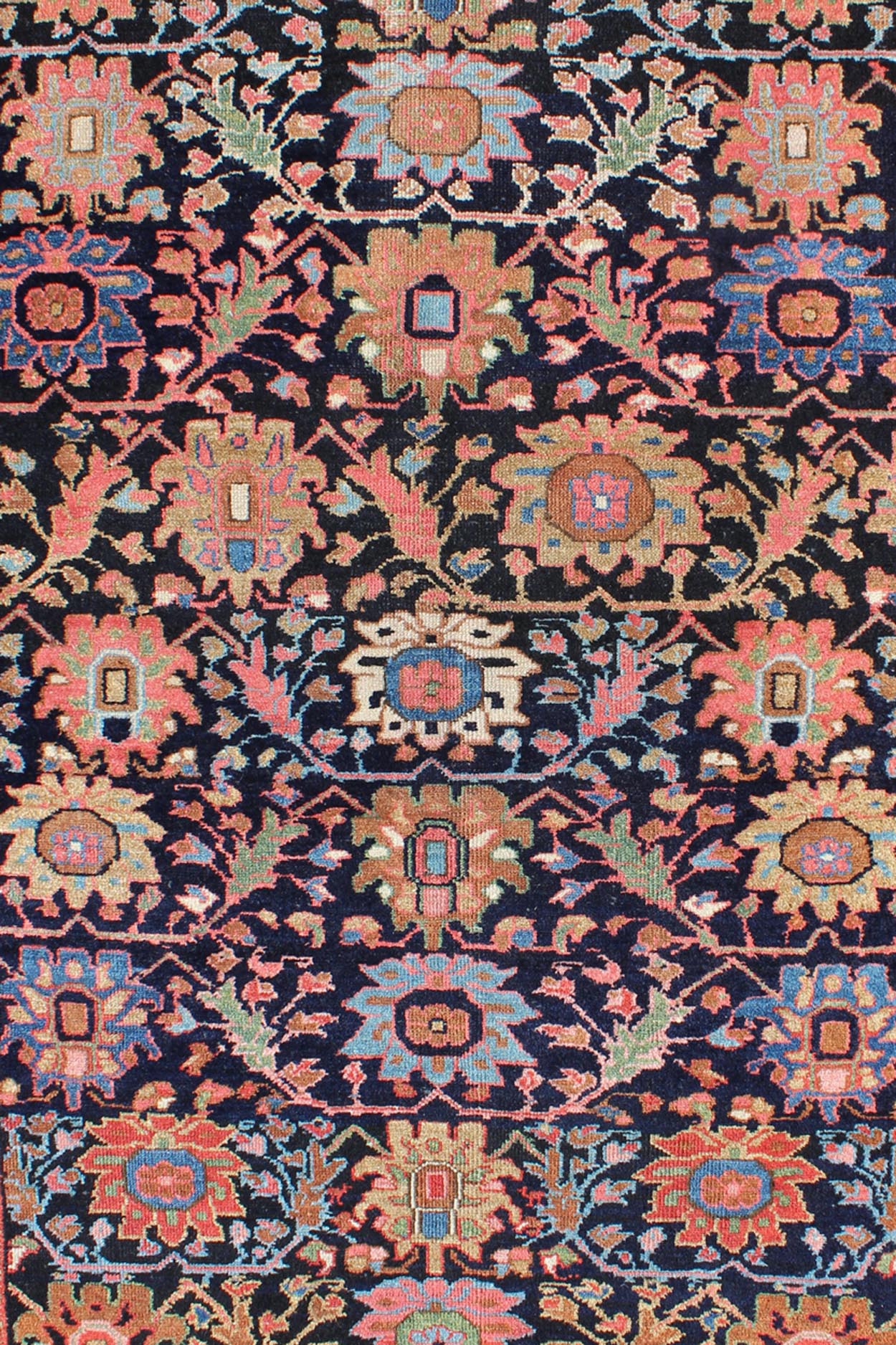 Pastel colored Persian Hamedan antique rug with large floral motifs, rug ema - 7526, country of origin / type: Iran / Hamadan, circa 1910 This beautiful antique early 20th century Persian Hamadan carpet features an all - over design of repeating lar... - Keivan Woven ArtsEMA - 7526 - 9258Rug