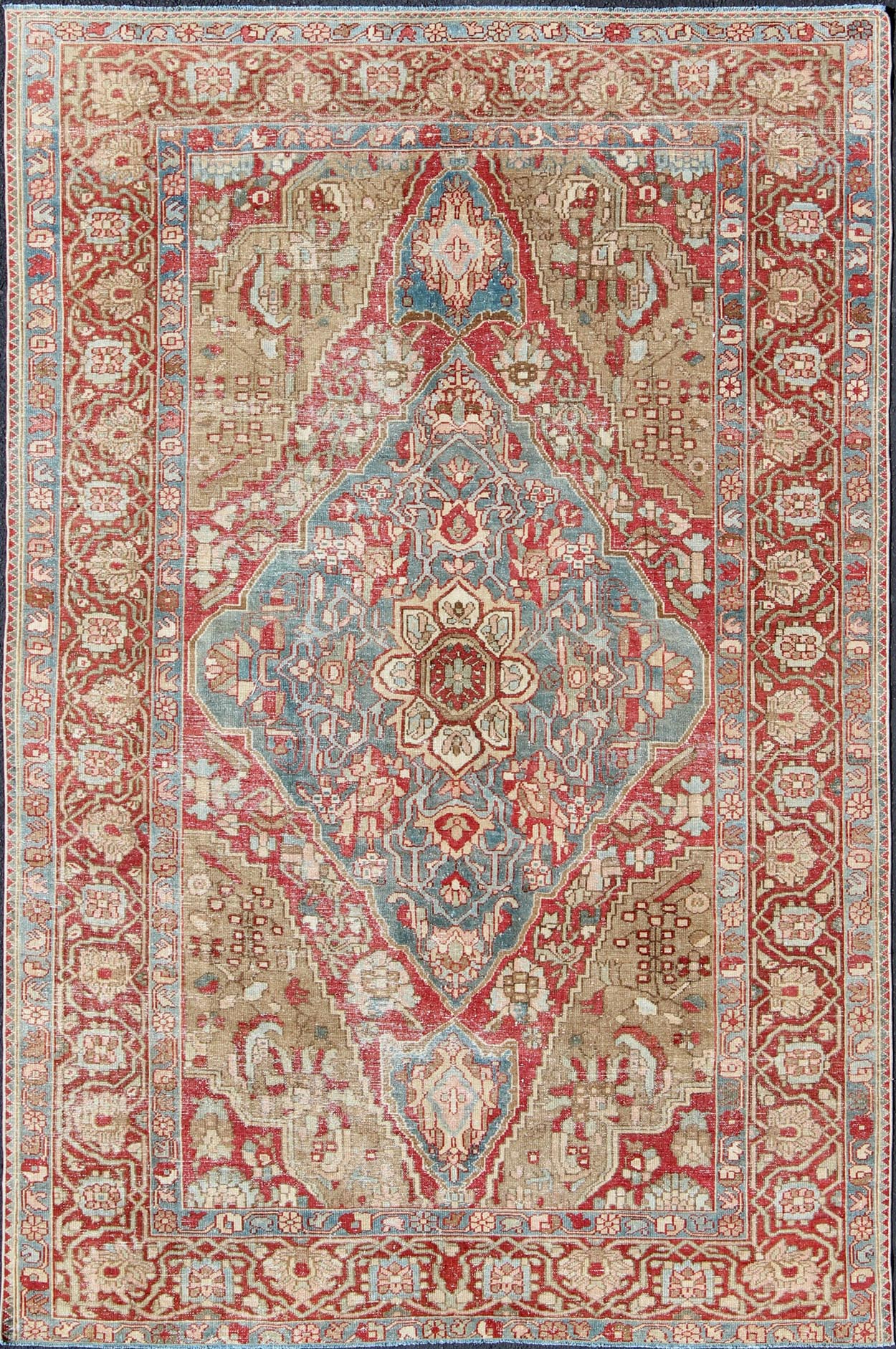 Antique Persian Bakhtiari Rug with Layered Floral Medallion Design and Motifs kwarugs Antique Persian Bakhtiari Rug With Layered Floral Medallion Design and Motifs. Keivan Woven Arts / rug EMA - 7557, country of origin / type: Iran / Bakhtiari, ci... - Keivan Woven ArtsEMA - 7557 - 9814Rug