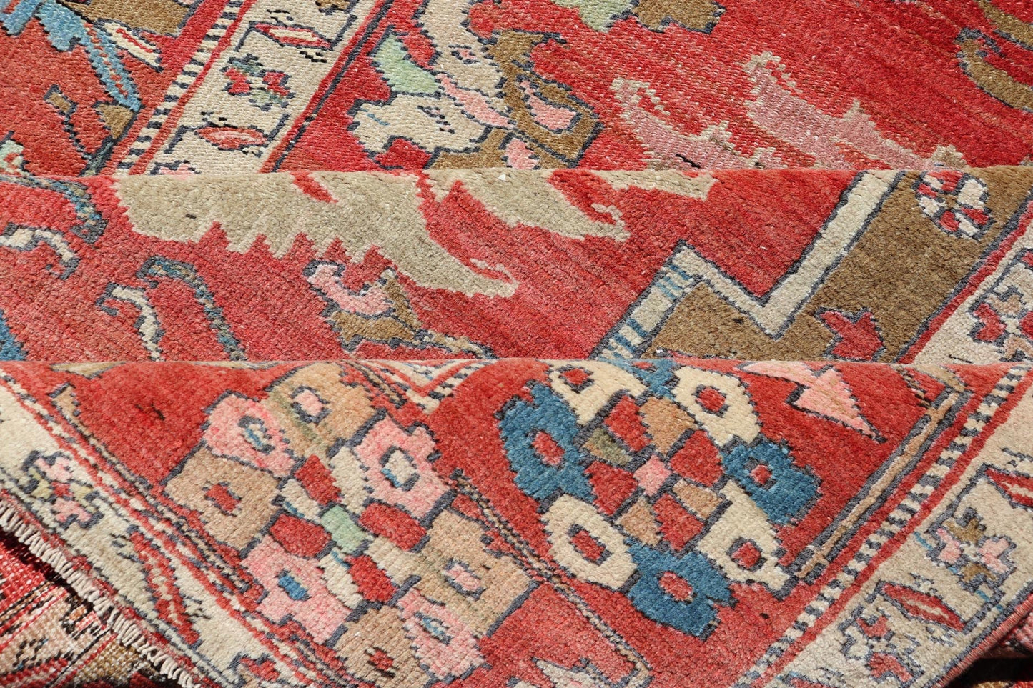 Antique Persian Long Persian Serapi Gallery Runner in Wool with Medallion Design. Keivan Woven Arts; rug EMB - 22214 - 15457, country of origin / type: Iran / Serapi, circa 1900. Measures: 4'9 x 16'9 This antique Persian Serapi rug was hand - knotted ... - Keivan Woven ArtsEMB - 22214 - 15457 - 21137