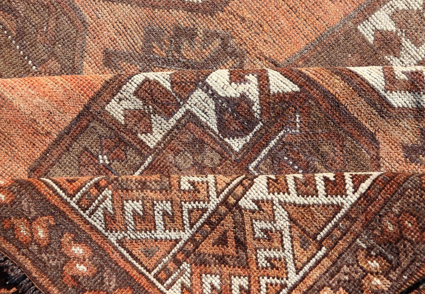 Measures:9'7 x 12'10 Antique Turkomen Ersari Rug in Wool with Repeating Gul Design in Orange, Brown. Keivan Woven Arts; rug EMB - 9594 - 13519, country of origin / type: Turkestan / Ersari, circa 1930s. This Ersari rug has been hand - knotted in th... - Keivan Woven ArtsEMB - 9594 - 13519 - 15613Rug