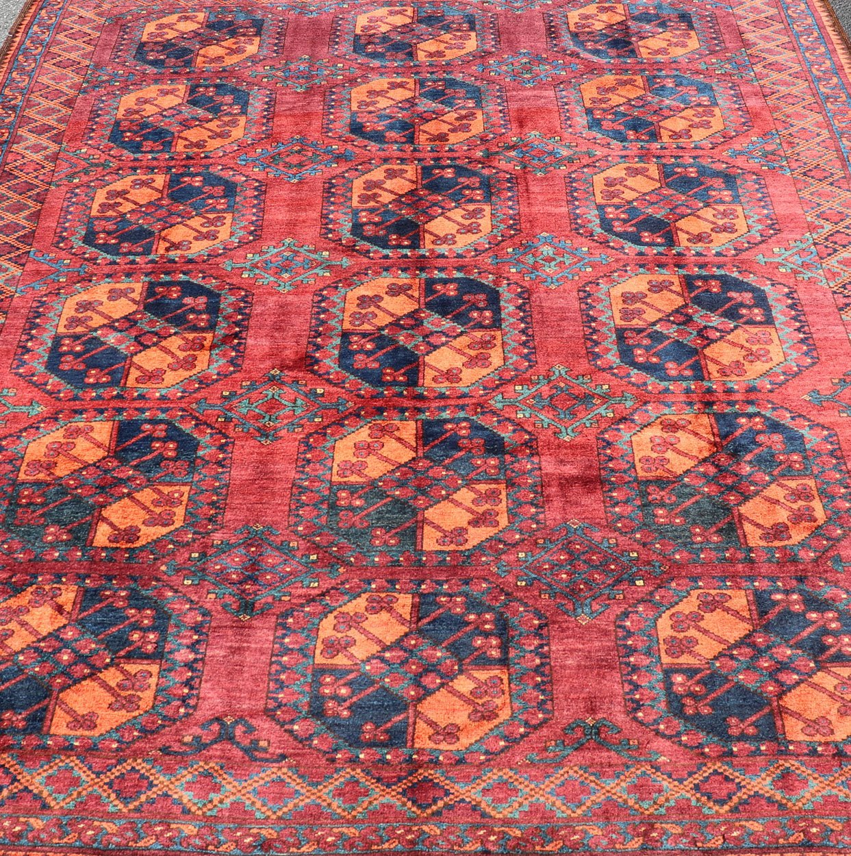 Square Sized Hand - Knotted Turkomen Ersari Rug in Wool with Repeating Gul Design This Turkomen Ersari rug has been hand - knotted in the finest wool. The rug features a repeating sub - geometric Gul design throughout the entirety of the rug, enclose... - Keivan Woven ArtsEMB - 9645 - P13551 - 16079Rug