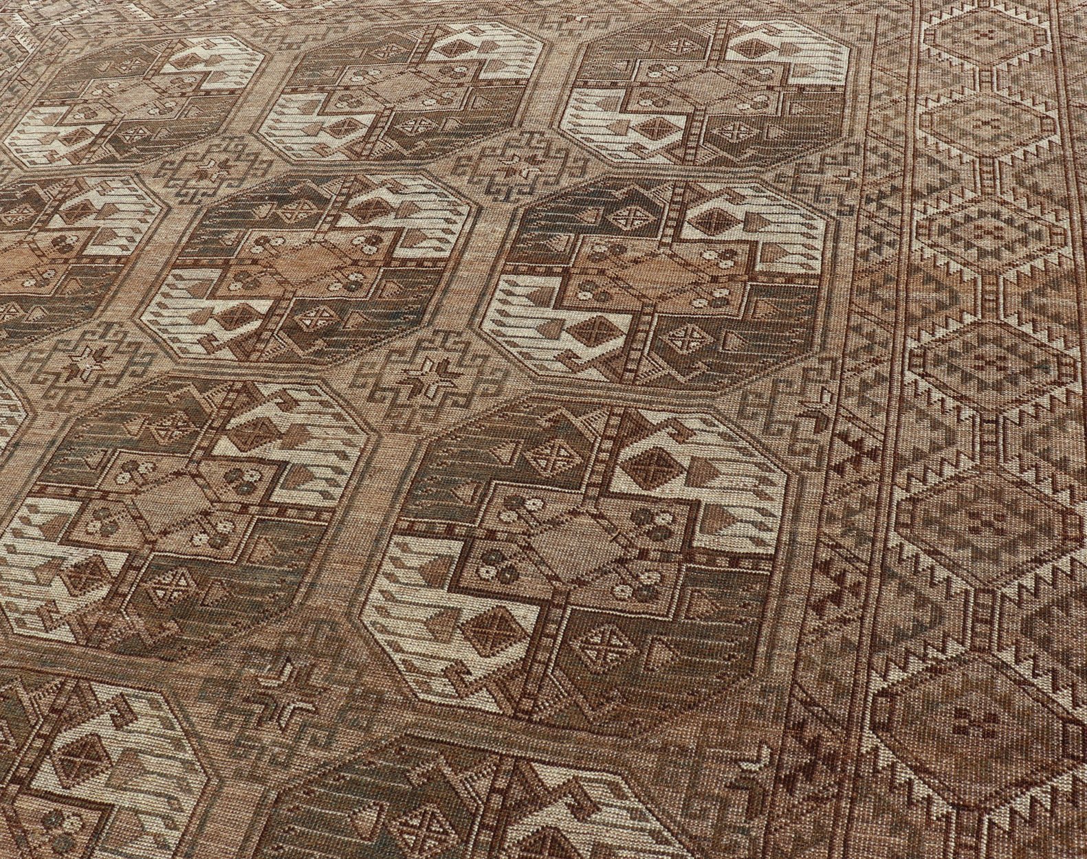 Hand - Knotted Turkomen Ersari Rug in Wool with All - Over Sub - Geometric Gul Design This Ersari rug has been hand - knotted in the finest wool. The rug features an all - over sub - geometric repeating Gul design throughout the entirety of the rug, enclos... - Keivan Woven ArtsEMB - 9650 - P13544 - 16109Rug