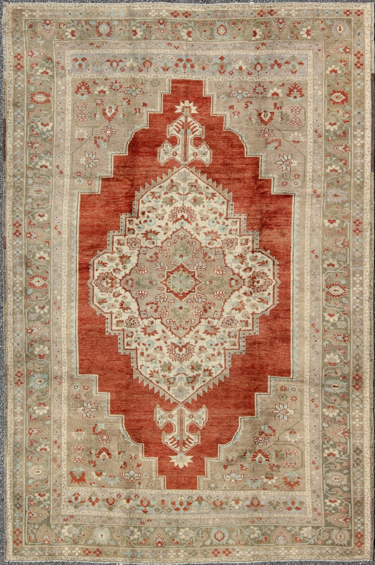 Turkish Oushak Rug in Orange Red, Light Green, Warm Taupe and Cream colors. Measures: 7.6 x 11.0. This beautiful classic Vintage Oushak has a large medallion in Rust/orange red complemented by light green border and warm taupe and cream colors. ... - Keivan Woven ArtsEN - 1007 - 5440Rug