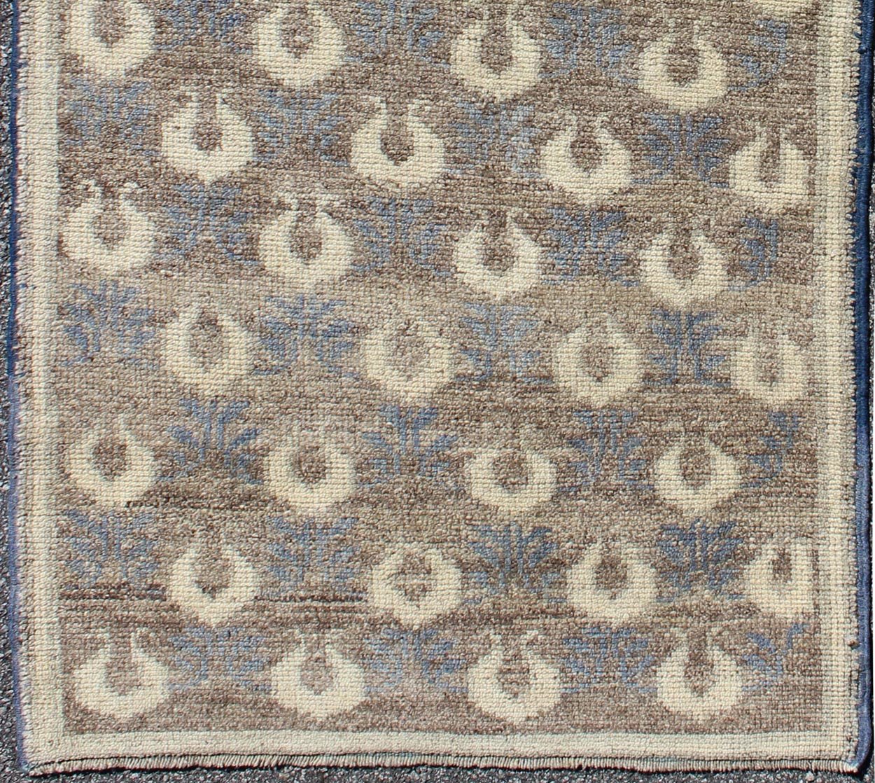 Light Brown, Gray - Blue, and Cream Turkish Tulu Vintage Rug with Latticework kwarugs Light brown, gray - blue, and cream Turkish Tulu vintage rug with latticework, rug en - 112175, country of origin / type: Turkey / Tulu, circa 1940s This vint... - Keivan Woven ArtsEN - 112175 - 2758Rug