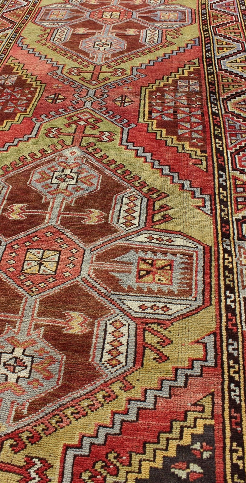 Vintage Turkish Medallion Gallery Runner Feat. Large Medallions in Spring Colors Measures: 3'7 x 10'10 This vintage (circa 1940's) Turkish Oushak gallery runner features bright, vibrant spring colors, such as rose red, grassy green, lave... - Keivan Woven ArtsEN - 123904 - 5528Rug