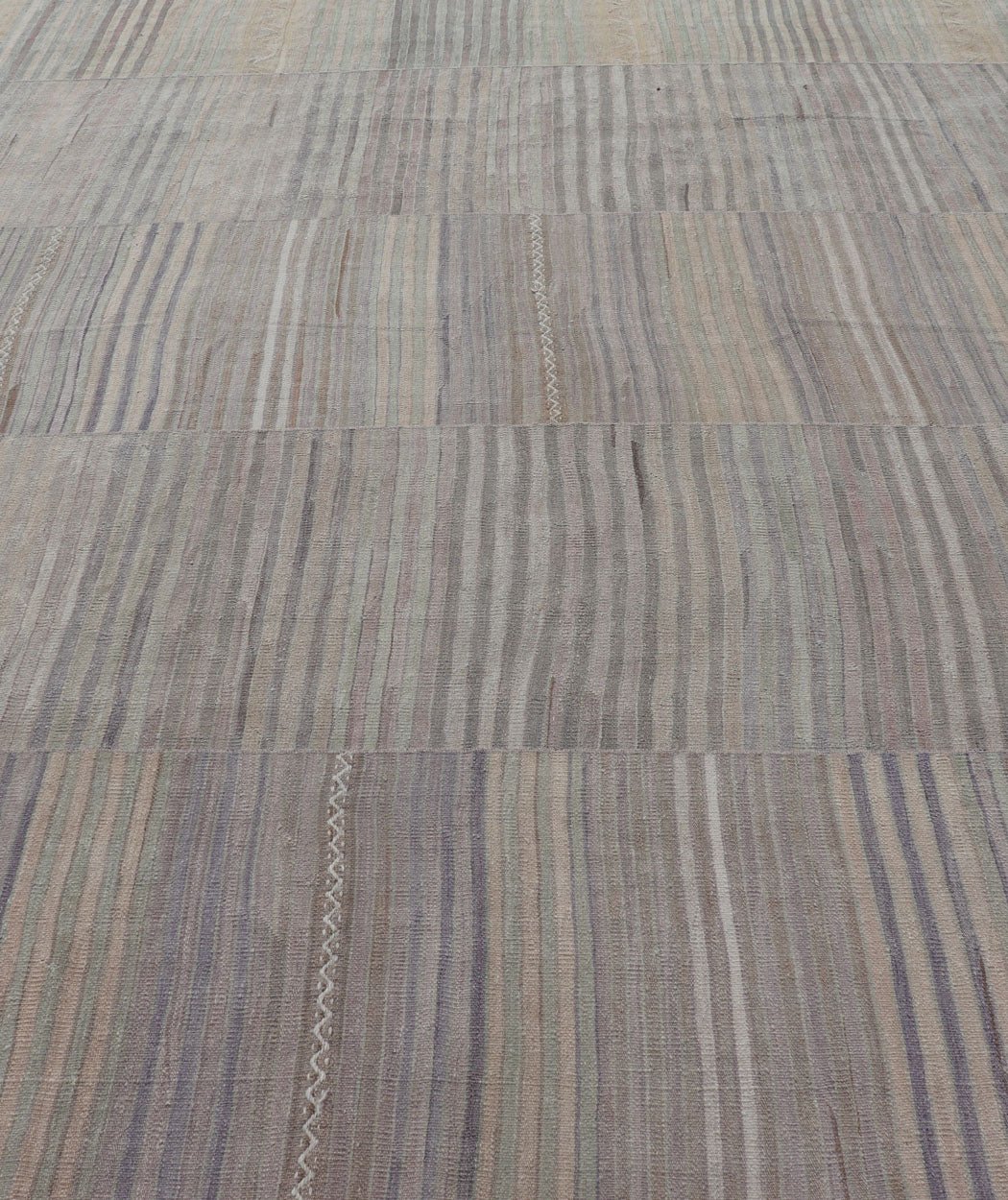 Vintage Hand Woven Turkish Paneled Kilim Vintage Rug in Earthy Tones. Measures: 10'0 x 15'0 Vintage Hand Woven Turkish Paneled Kilim Vintage Rug in Muted Colors. Keivan Woven Arts / rug EN - 13119 country of origin / type: Turkey / Kilim, cir... - Keivan Woven ArtsEN - 13119 - 21609Rug