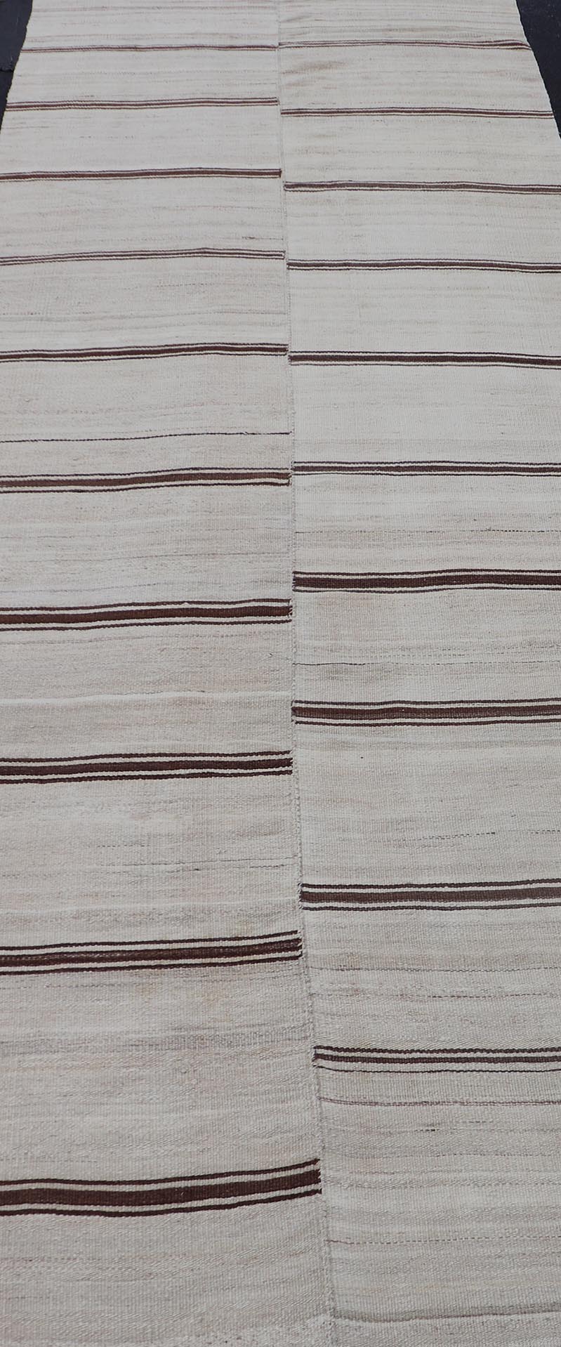 Vintage Turkish Kilim Gallery with Horizontal Stripes in Brown & Cream. Keivan Woven Arts / rug EN - 13439, country of origin / type: Turkey / Kilim, circa Mid - 20th Century. Measures: 4'2 x 12'8 - Keivan Woven ArtsEN - 13439 - 19202Rug