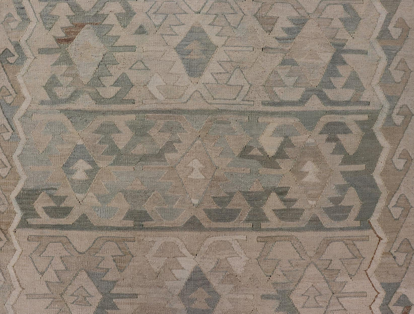 Turkish Vintage Kilim Gallery Rug in Wool with Sub - Geometric Design. Vintage Kilim Rug with All - Over Sub - Geometric Design, Keivan Woven Arts; rug EN - 14006, country of origin / type: Turkey / Kilim, circa 1950. Measures: 5'2 x 9'1 This flat - weave... - Keivan Woven ArtsEN - 14006 - 23929Rug