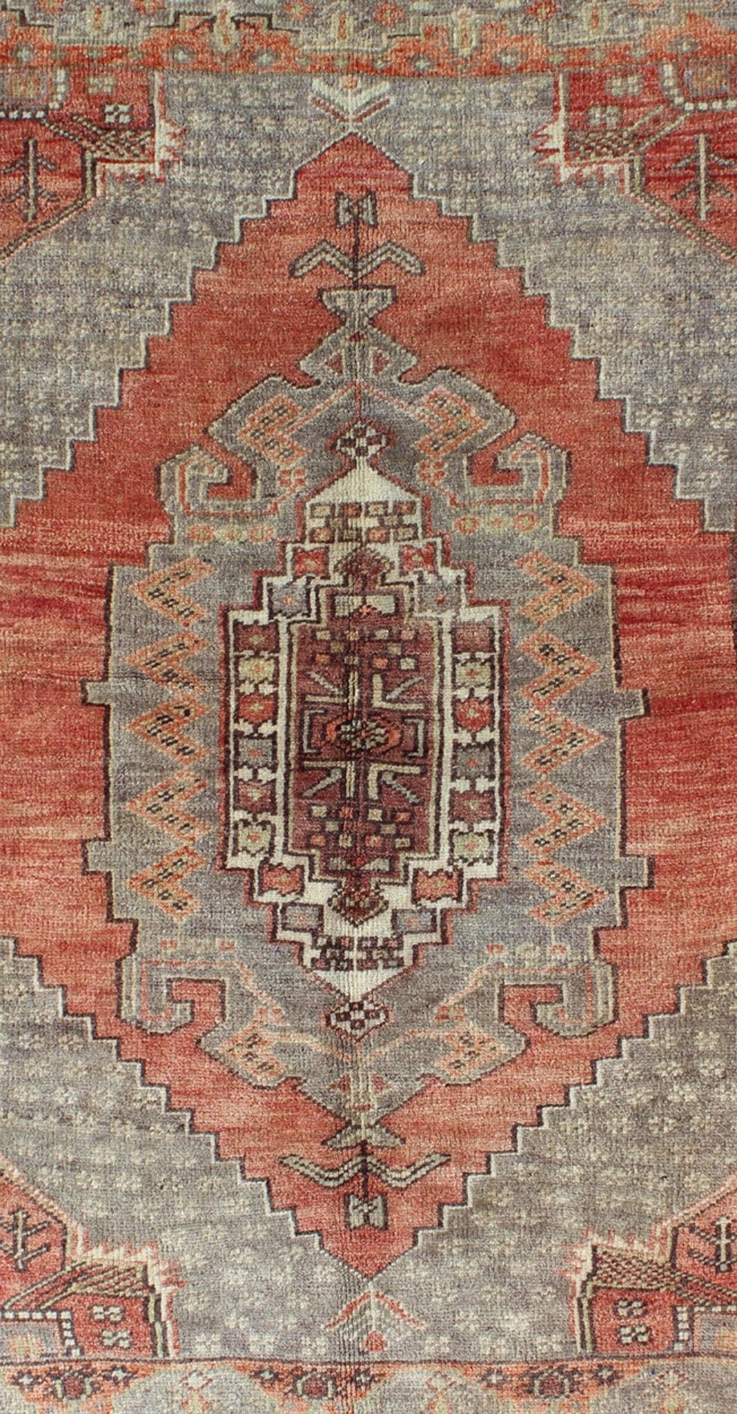 Colorful Vintage Turkish Oushak Rug with Geometric - Tribal Motifs Keivan Woven Arts/ rug/EN - 140179 origin/Turkey Measures: 3'7 x 5'3. This vintage Oushak rug features an beautiful design and color combination. The central medallion is comp... - Keivan Woven ArtsEN - 140179 - 6031Rug
