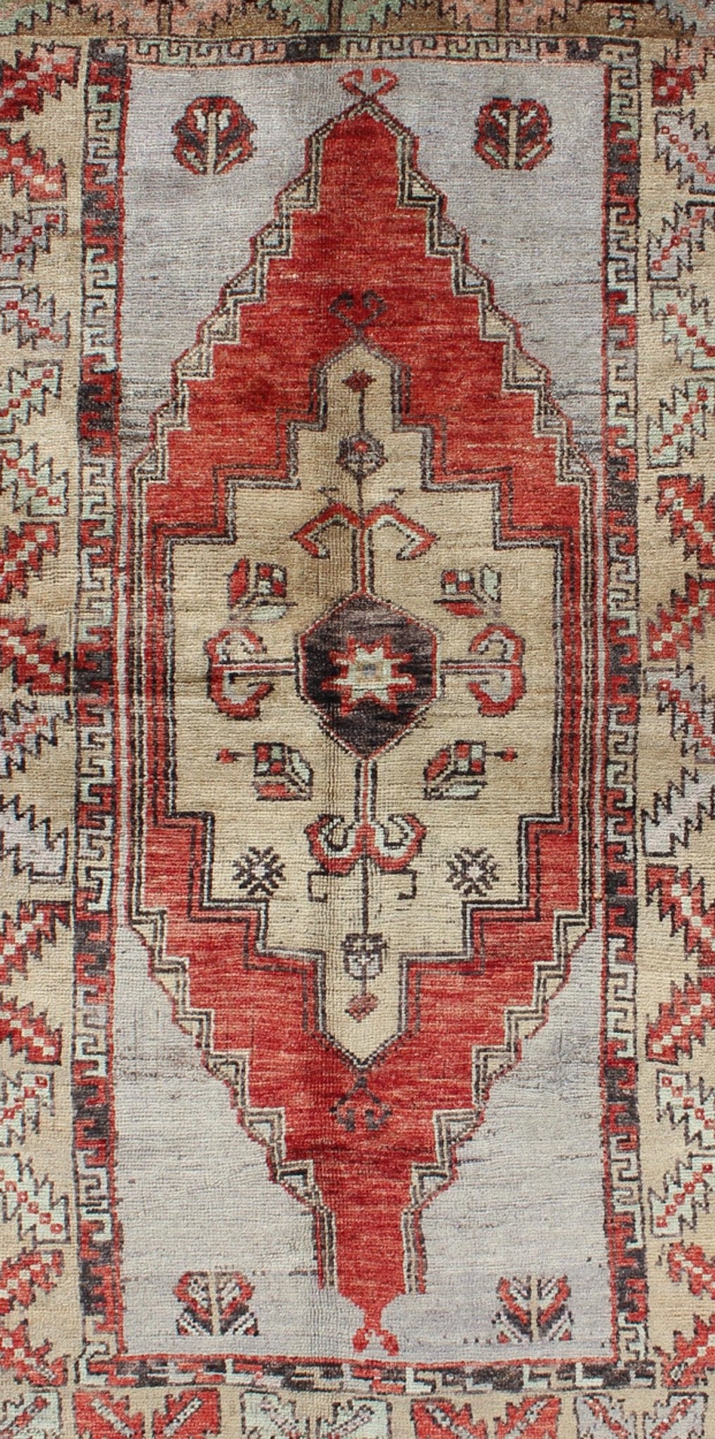 Vintage Turkish Oushak Rug in Orange Red, Butter & Light Gray, medallion Oushak Vintage Turkish small Oushak Carpet with Geometric Medallion in soft orange Red and multi colors, Small Oushak rug, Keivan Woven Arts #rug/EN - 140233, origin/turkey, Hand... - Keivan Woven ArtsEN - 140233 - 6041Rug