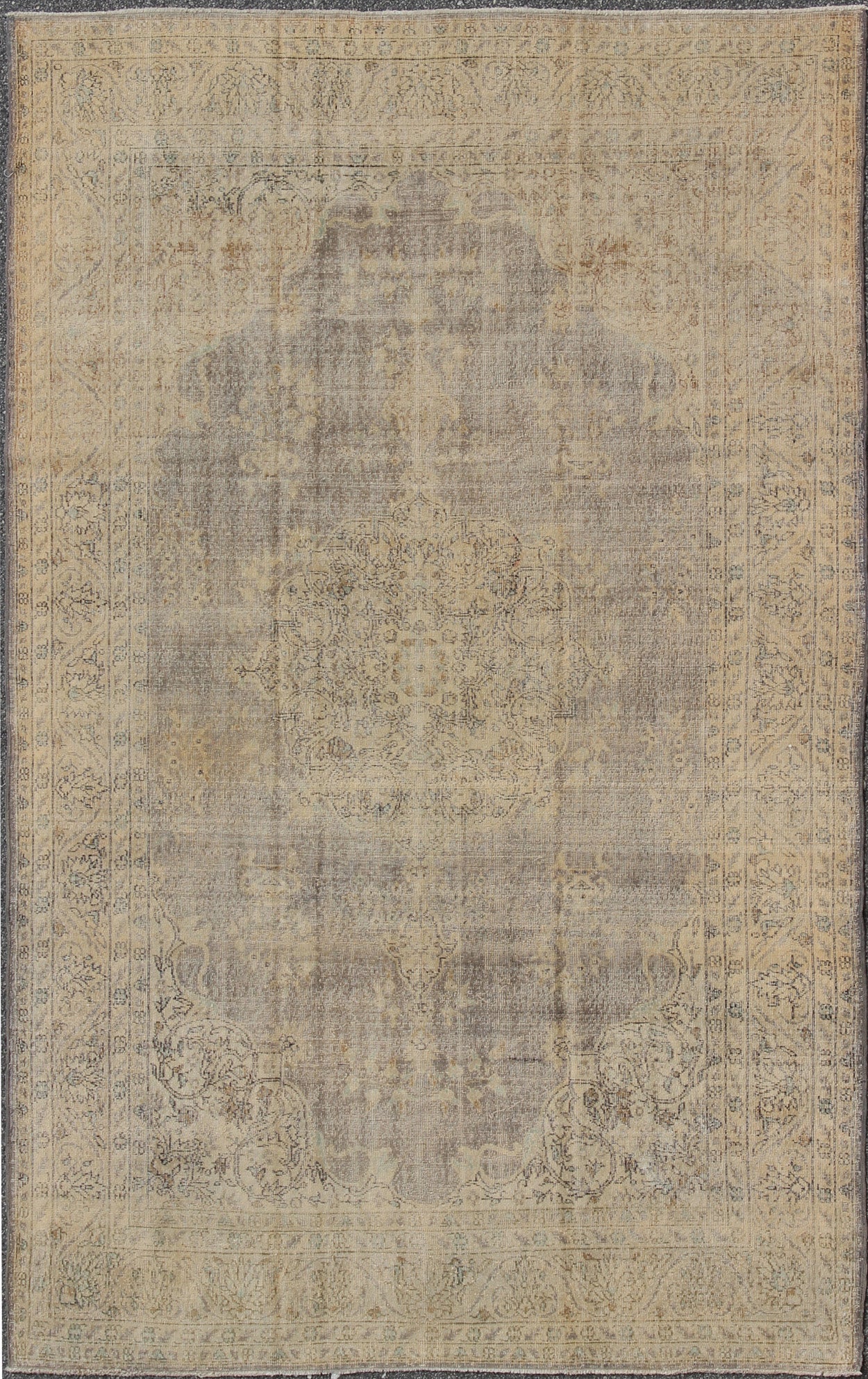 Distressed Turkish Carpet with Floral Design in Taupe, Gray and Ivory This vintage Turkish carpet has been neutralized to create faded pigments with a floral design. Neutral colors include many shades of taupe, gray, and ivory, with brown outlin... - Keivan Woven ArtsEN - 140589 - 6103Rug