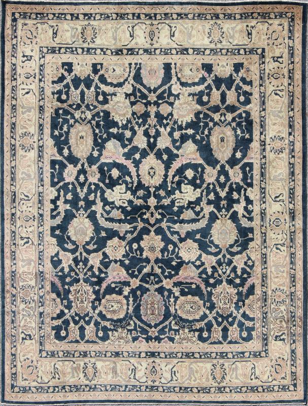 Turkish Carpet with Deep Navy Background and Lovely Botanical Motifs Deep Navy Blue Vintage Turkish Rug rug/en - 140898, origin/turkey kwarugs This Turkish rug contains subtle tones of light pink, lavender, and cream, which are highlight... - Keivan Woven ArtsEN - 140898 - 6652Rug