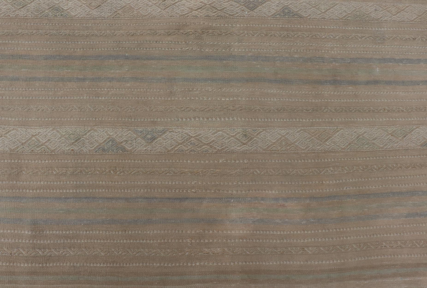 Turkish Vintage Gallery Kilim Rug with in Tan, Taupe, Brown, and Earthy Tones. Keivan Woven Arts / rug EN - 14139, country of origin / type: Turkey / Kilim, circa 1950 Measures: 6'0 x 10'3 Vintage Turkish Kilim minimalist stripe design Kilim from ... - Keivan Woven ArtsEN - 14139 - 23953Rug