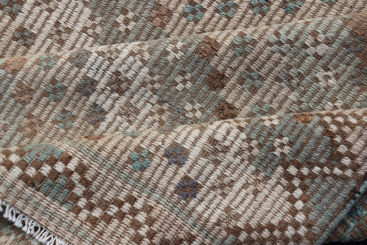 Measures: 5'10 x 9'10 Vintage Turkish Hand Woven Embroidered Kilim Rug with Diamond Design. Keivan Woven Arts; rug EN - 14142, country of origin / type: Turkey / Kilim, circa 1950. This flat - weave tribal Turkish embroidered kilim has been hand... - Keivan Woven ArtsEN - 14142 - 22728Rug